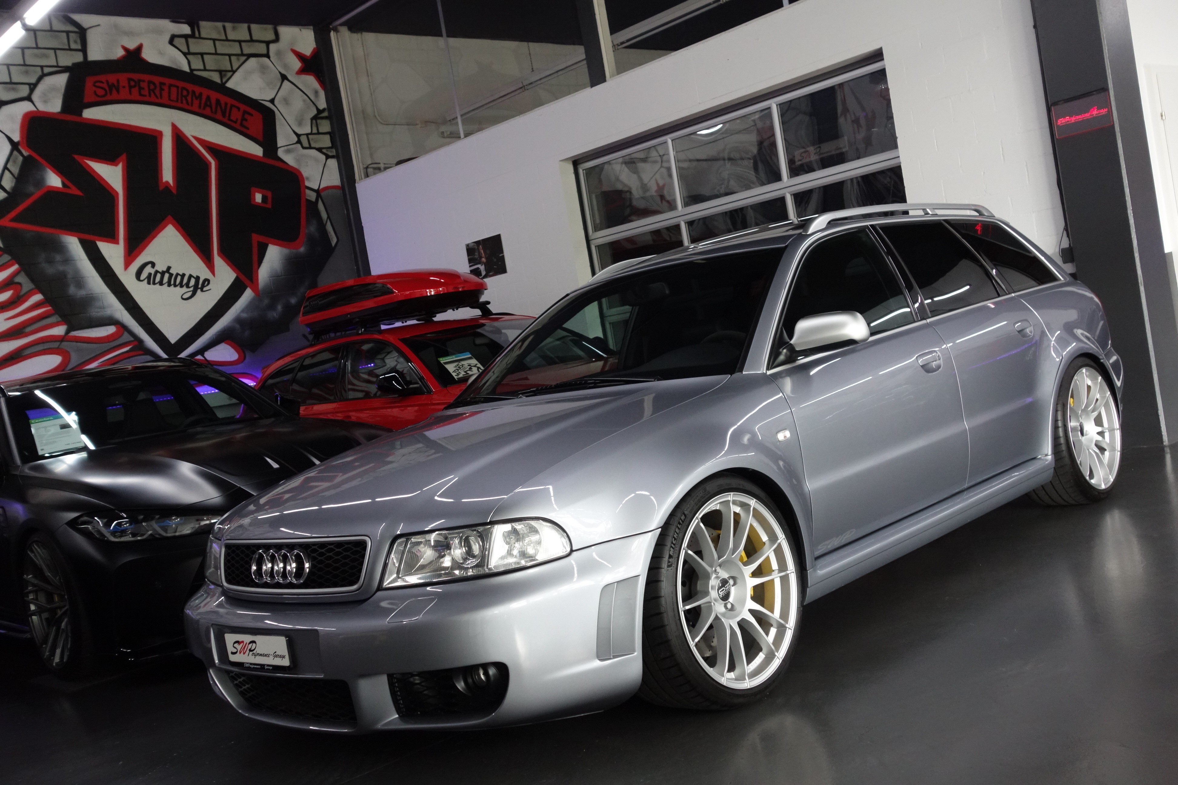 AUDI RS4 AVANT QUATTRO CH-FZ ABT ON TOP 19