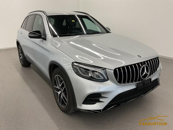 MERCEDES-BENZ GLC 250 AMG Line 4Matic 9G-Tronic