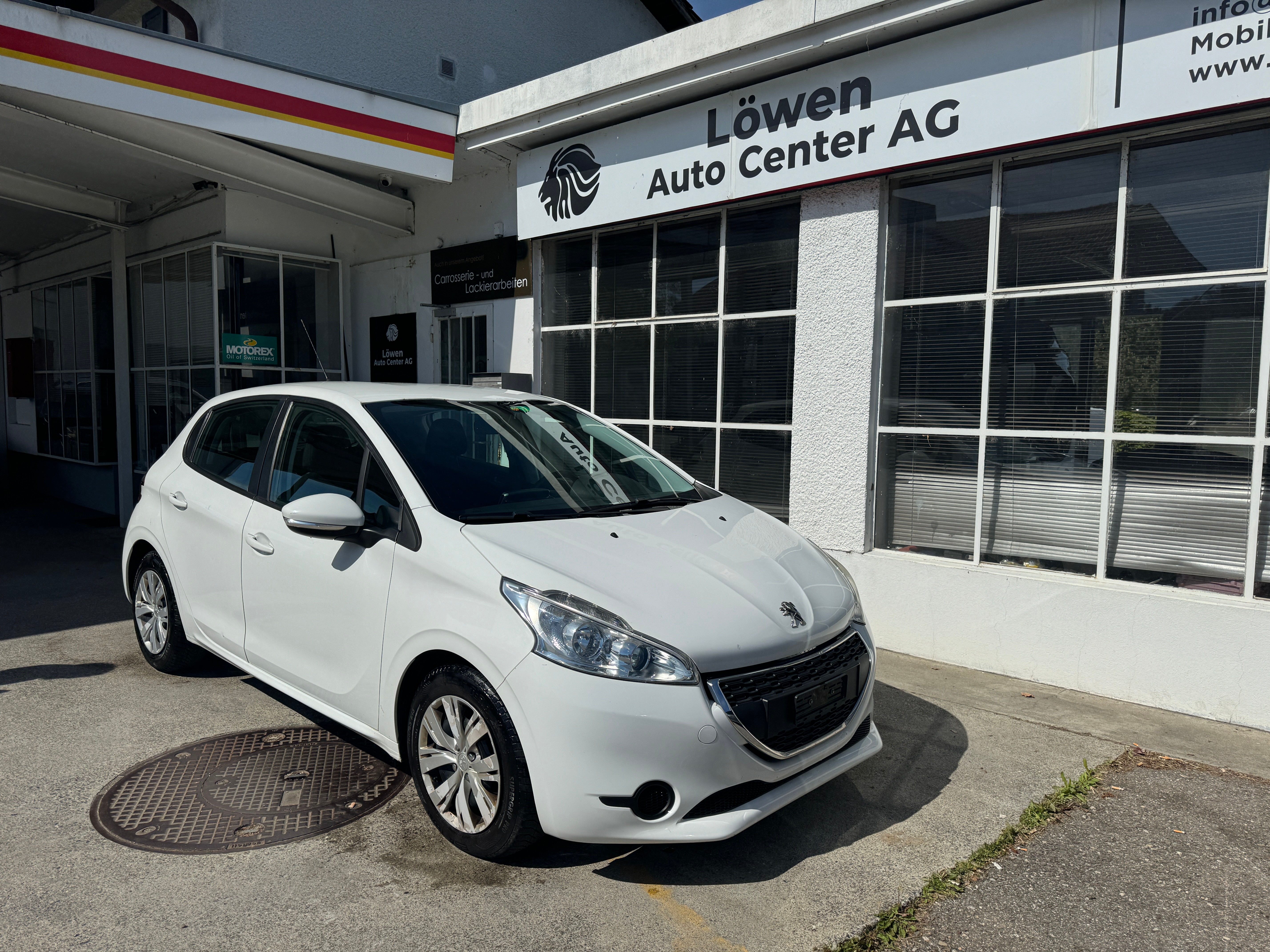 PEUGEOT 208 1.6 e-HDI Active