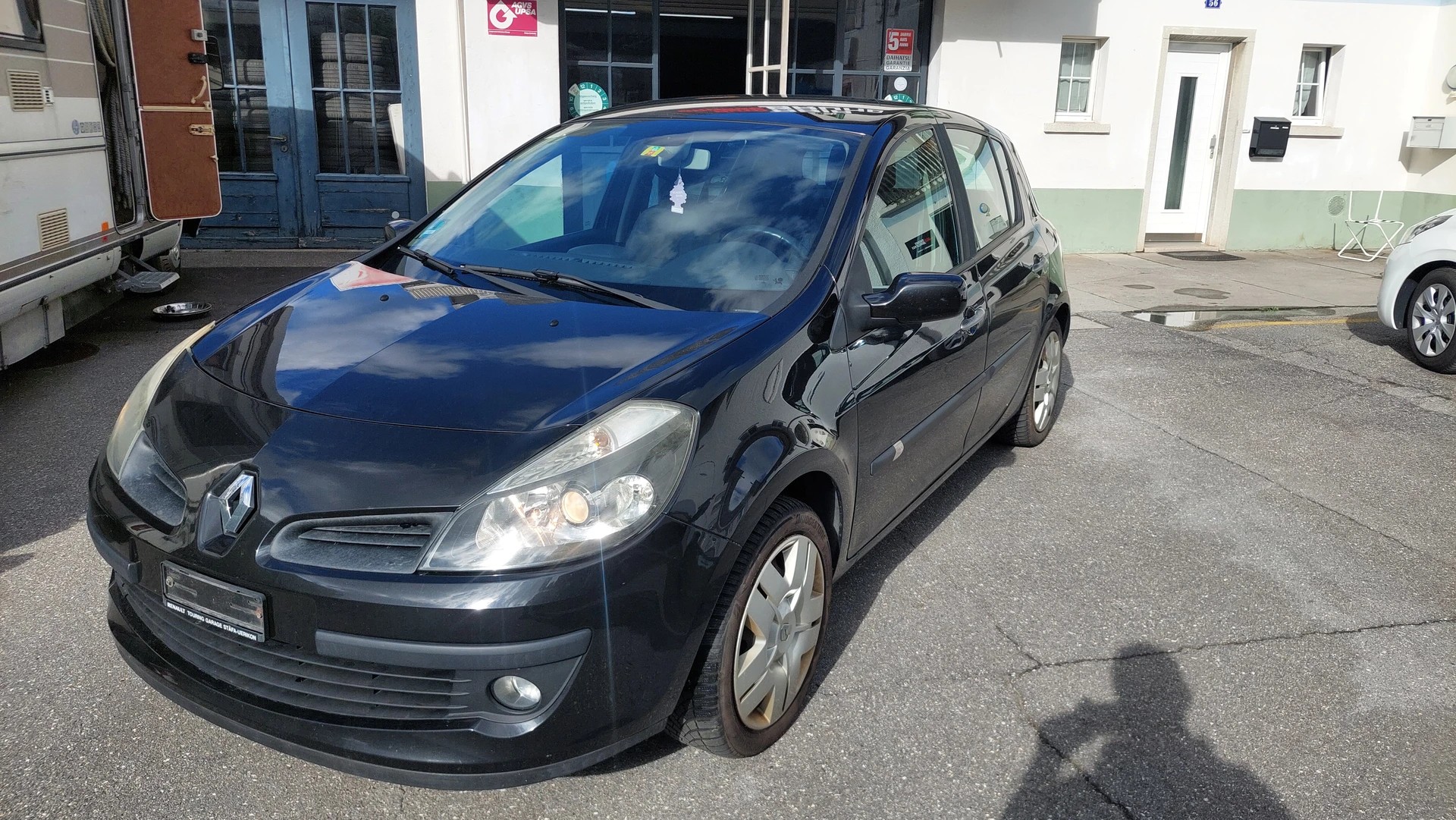 RENAULT Clio 1.4 16V Dynamique