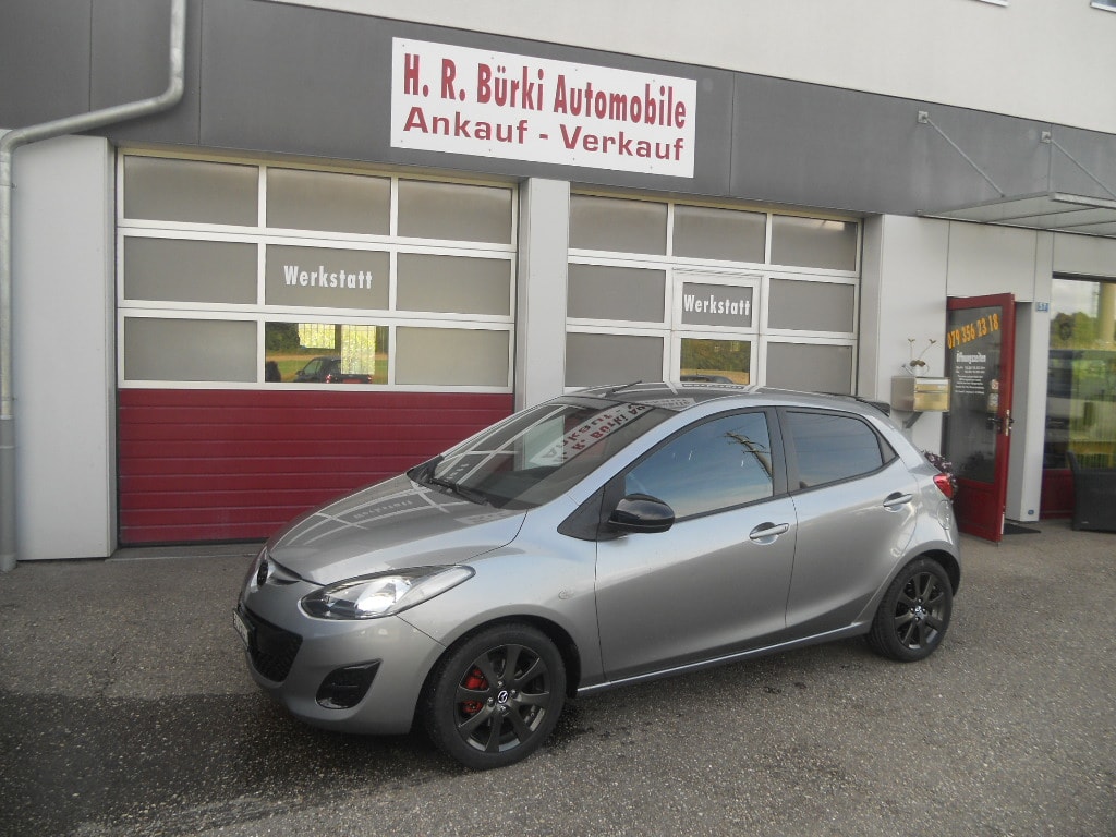 MAZDA 2 1.3i 16V Voila ma Suisse Edition