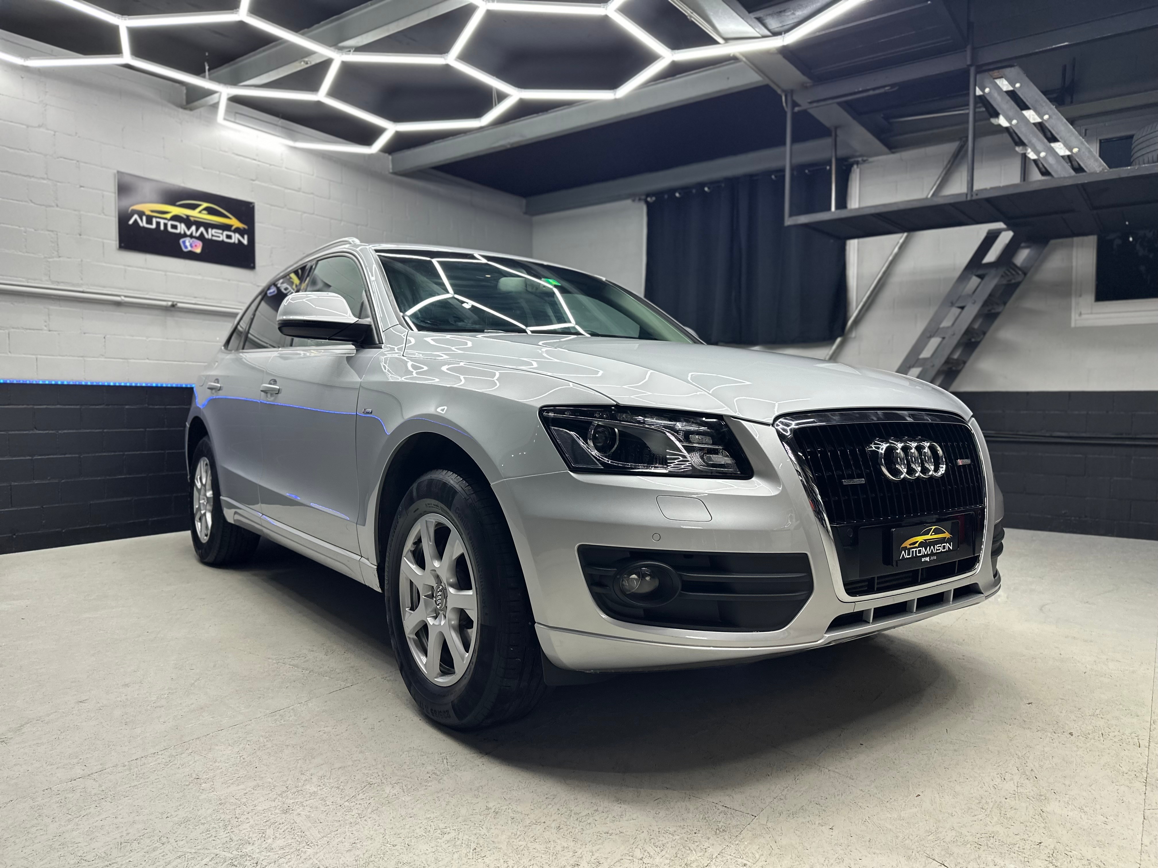 AUDI Q5 2.0 TDI quattro S-Line