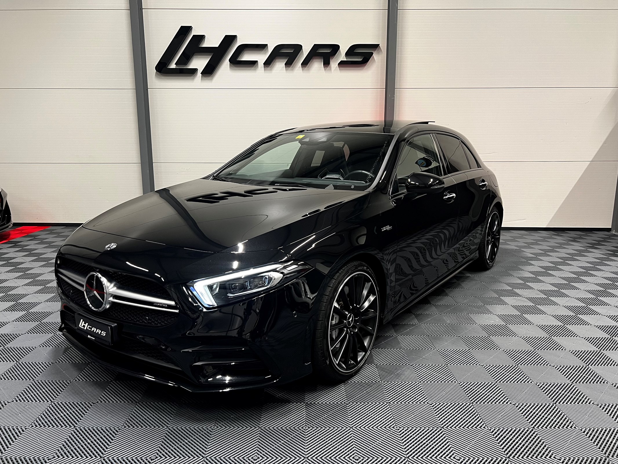 MERCEDES-BENZ A 35 AMG 4Matic Speedshift