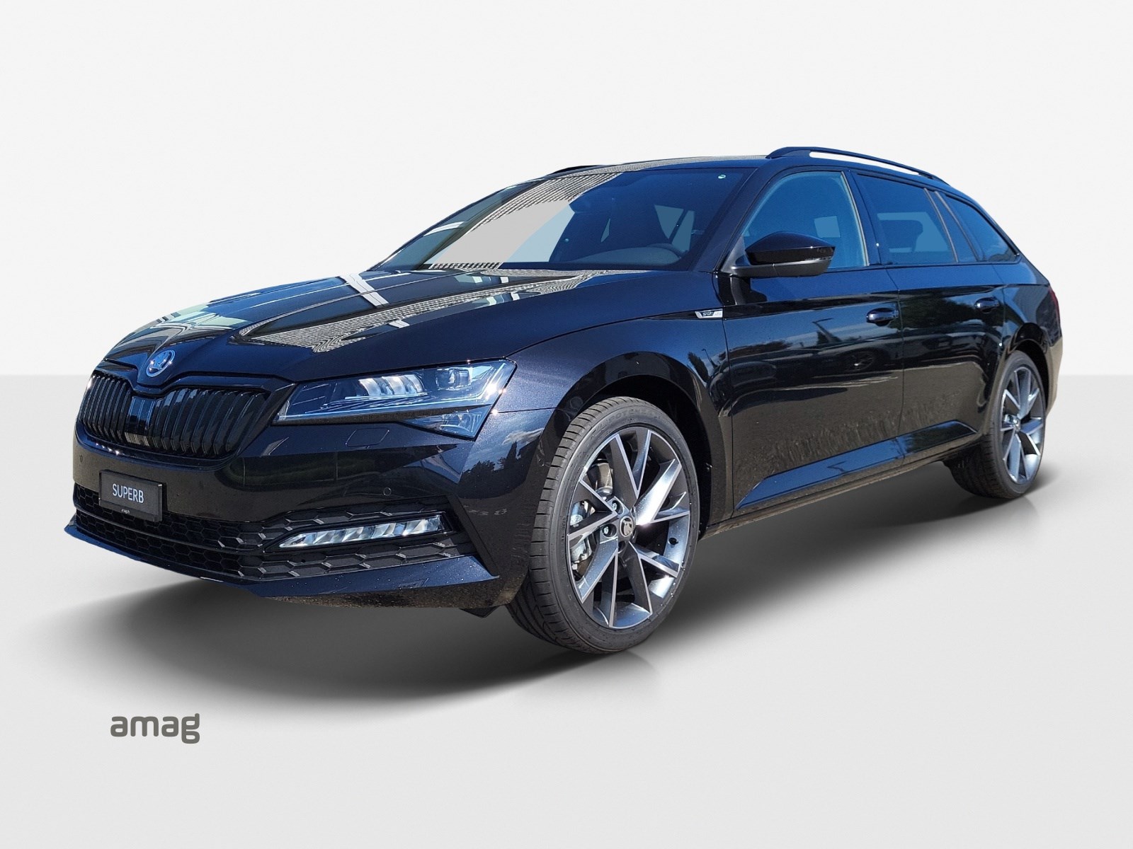 SKODA Superb Combi 2.0 TDi SportLine 4x4 DSG