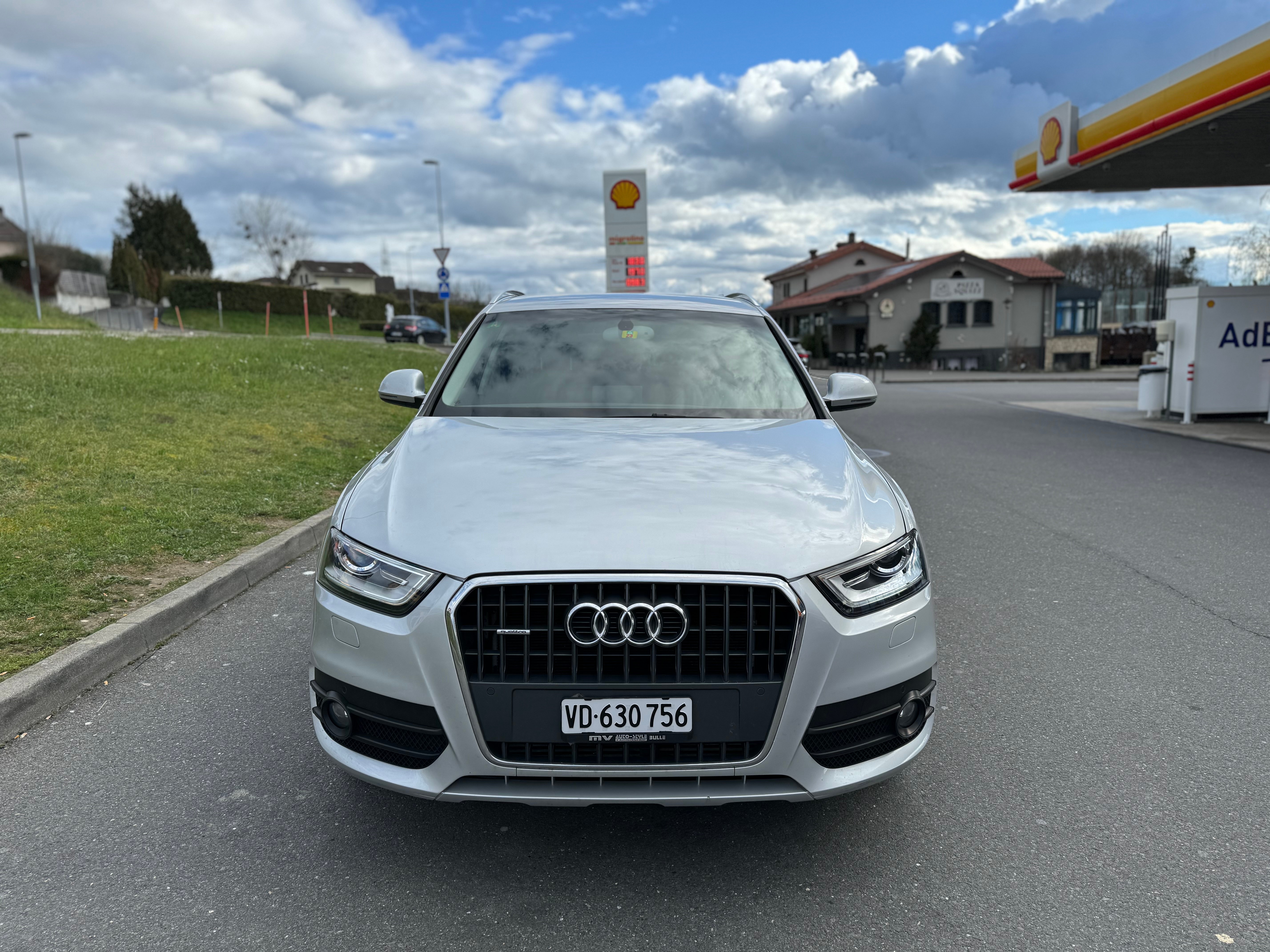 AUDI Q3 2.0 TDI quattro S-tronic