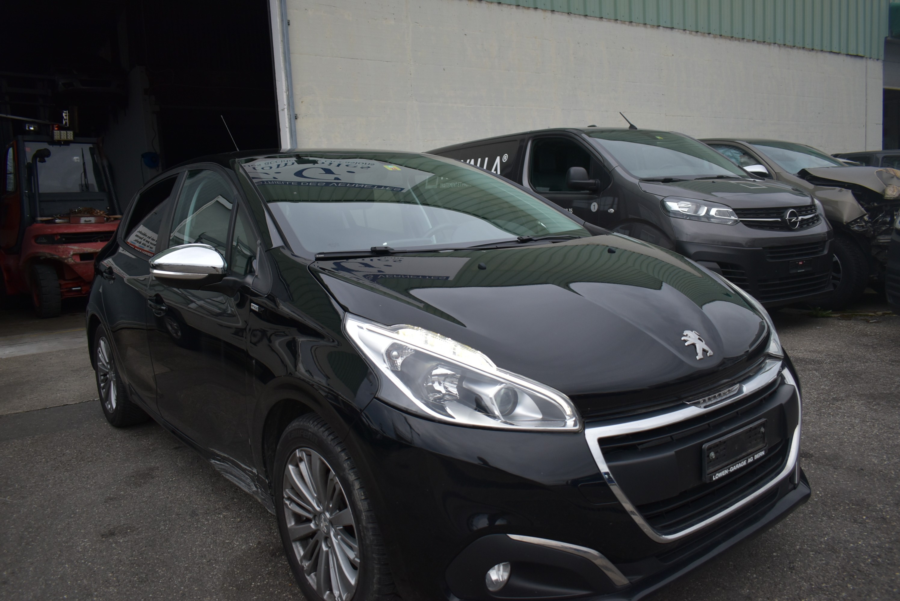 PEUGEOT 208 1.2 PureTech Active