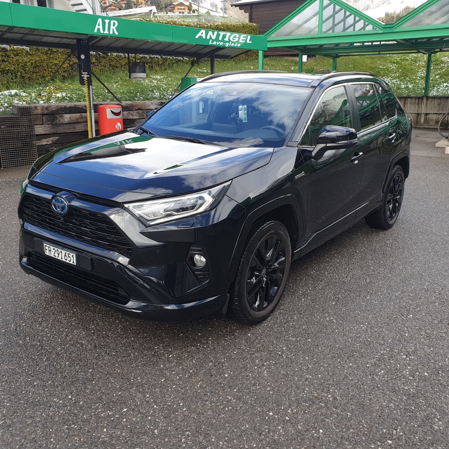 TOYOTA RAV-4 2.5 HSD Black Edition e-CVT 4WD