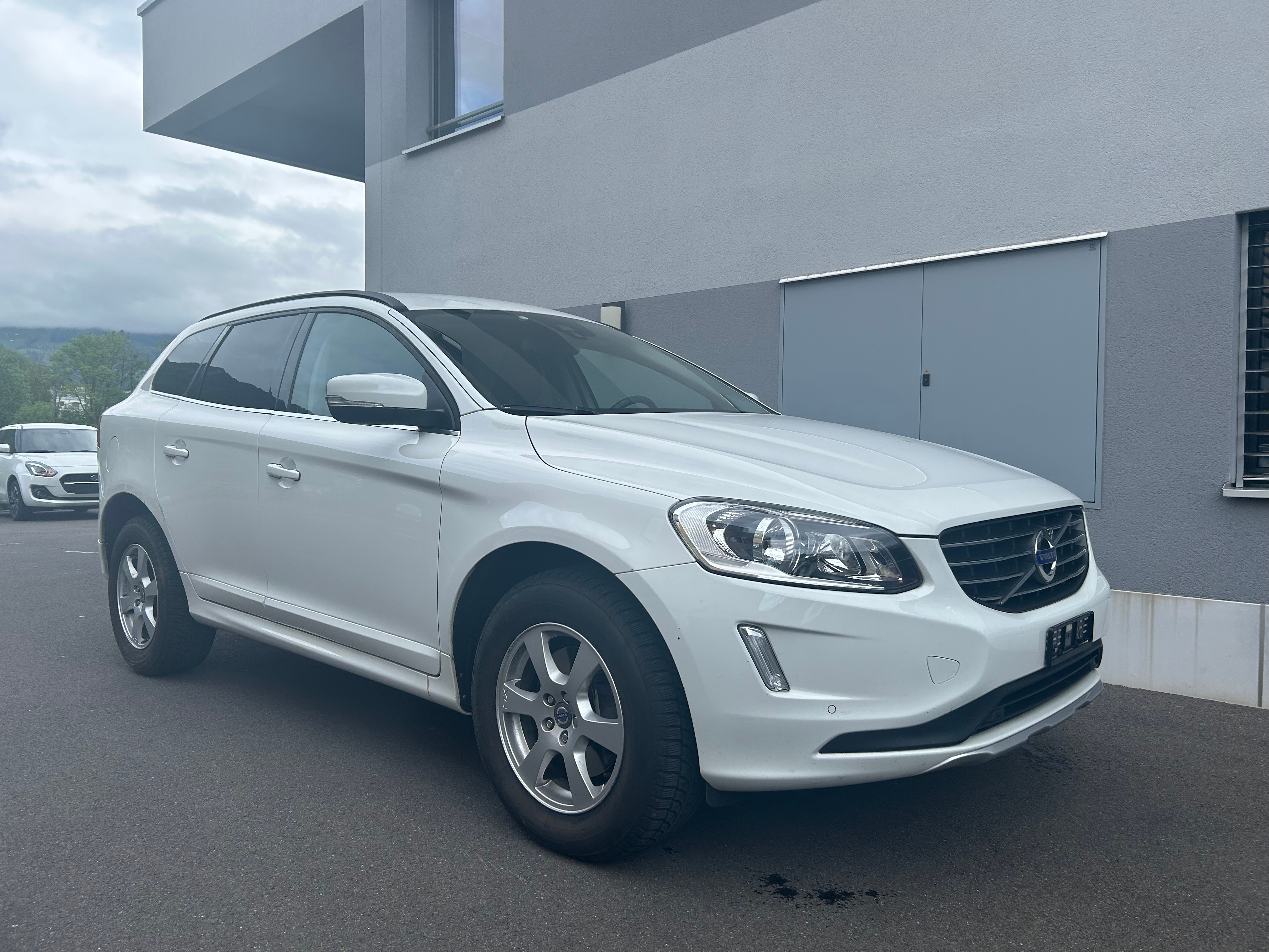 VOLVO XC60 D4 AWD Momentum