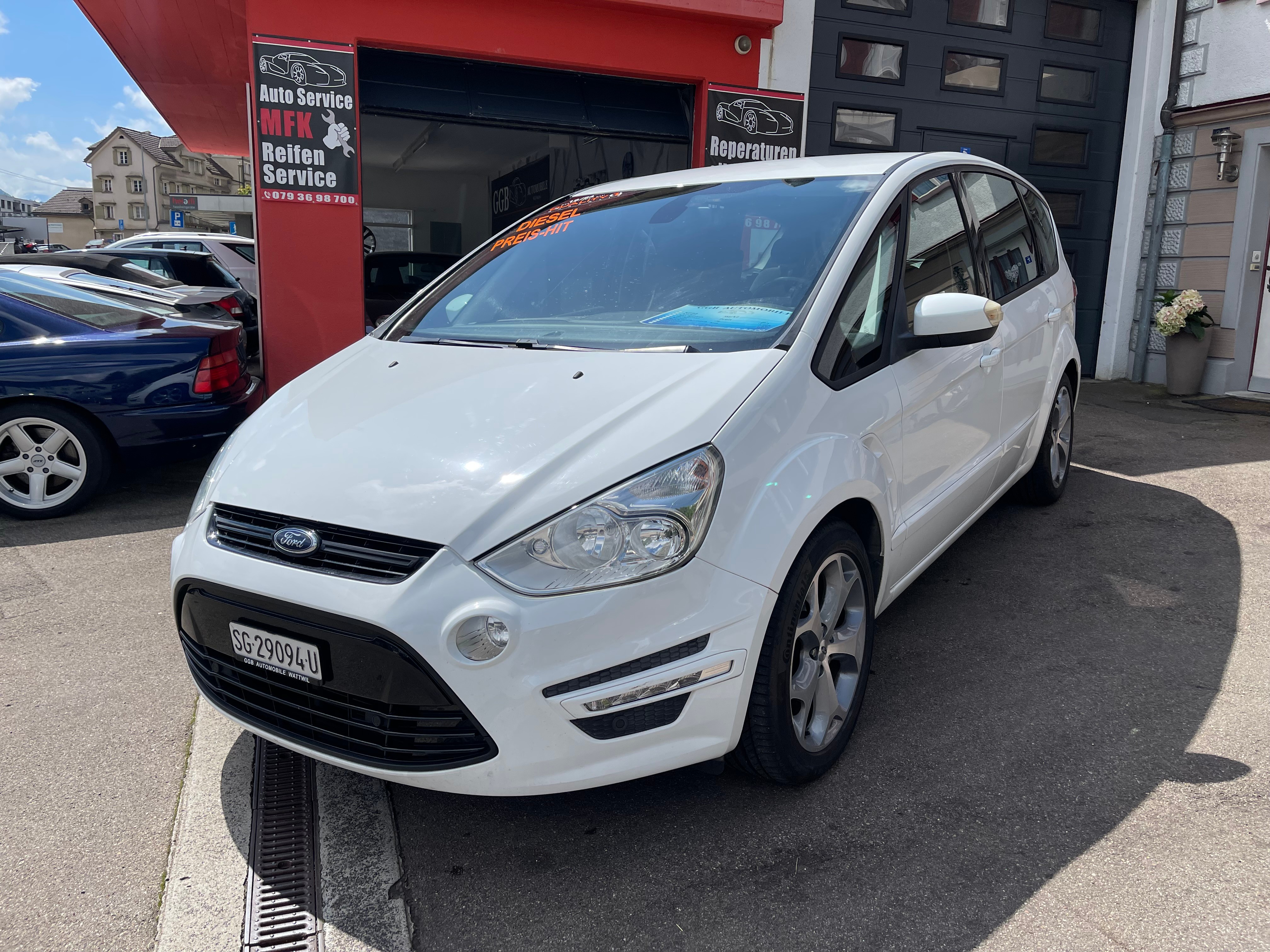 FORD S-Max 2.0 TDCi Titanium PowerShift