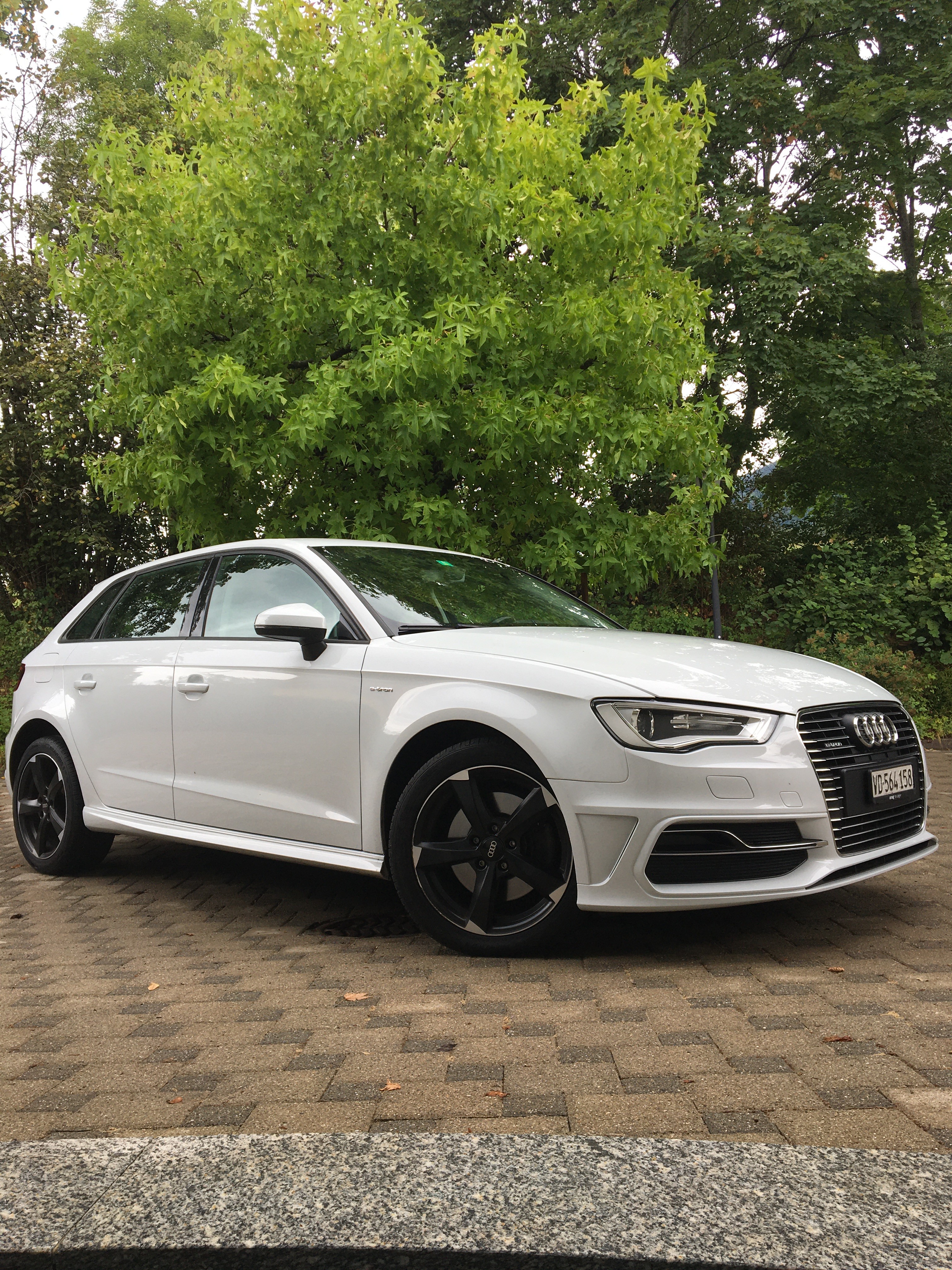 AUDI A3 Sportback 1.4 e-tron Attraction