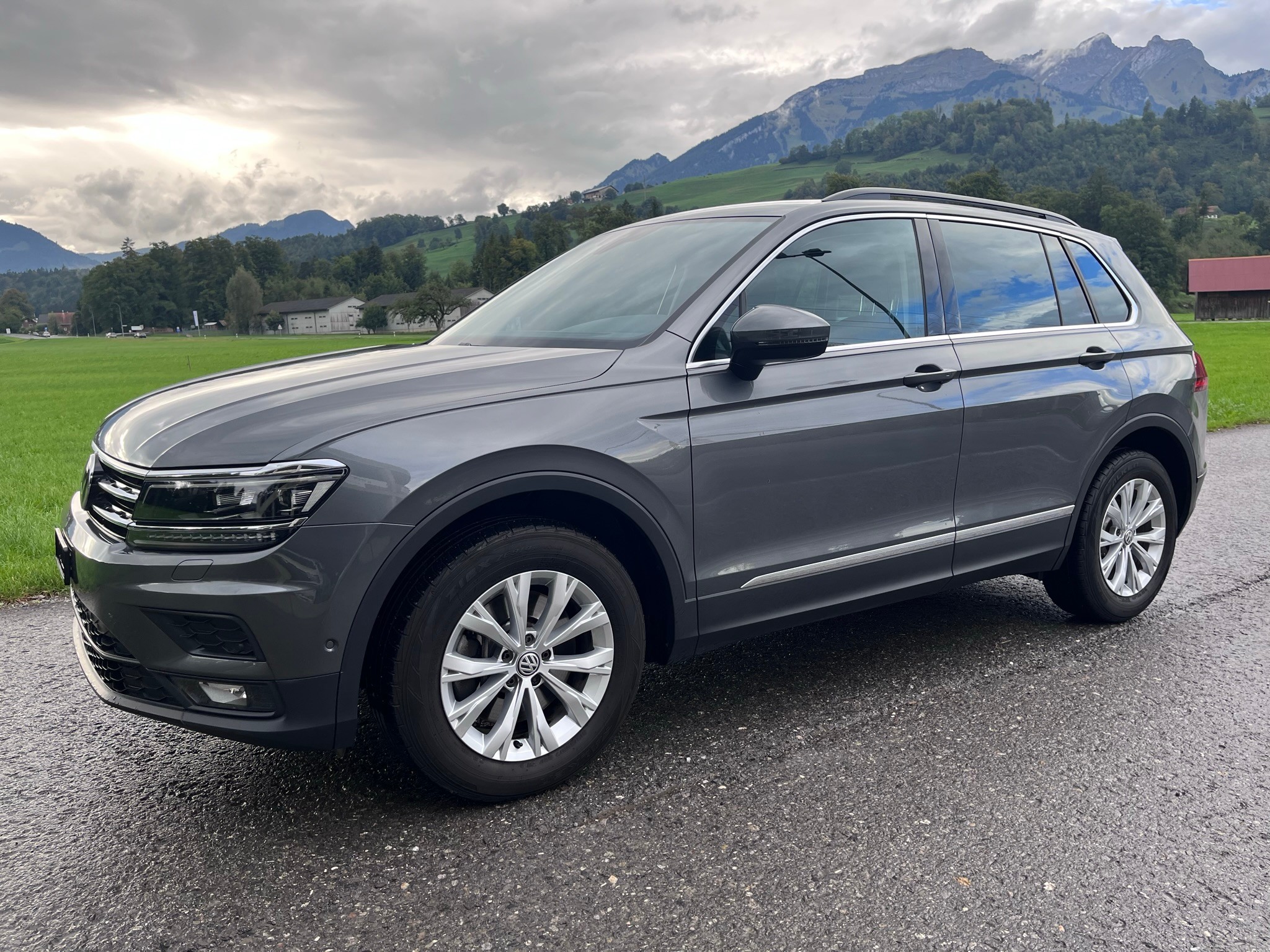 VW Tiguan 2.0TSI Comfortline 4Motion DSG *mit Anhängerkupplung*