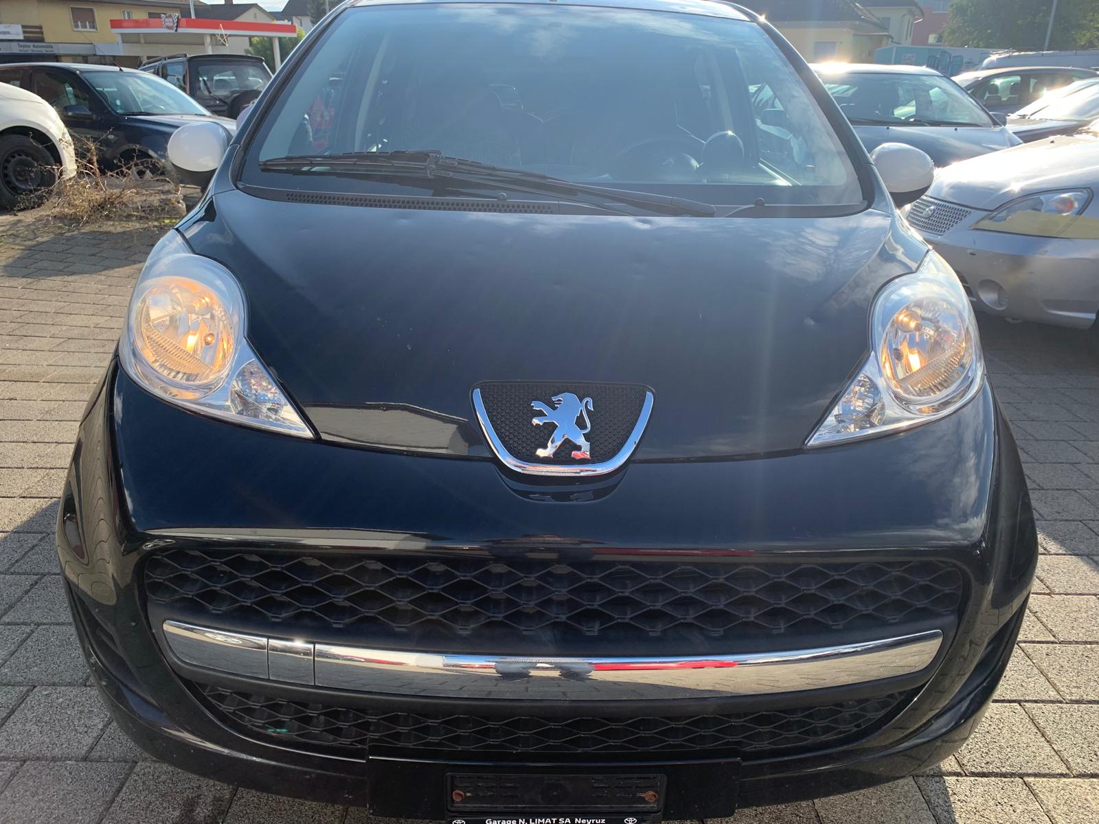 PEUGEOT 107 1.0 Urban