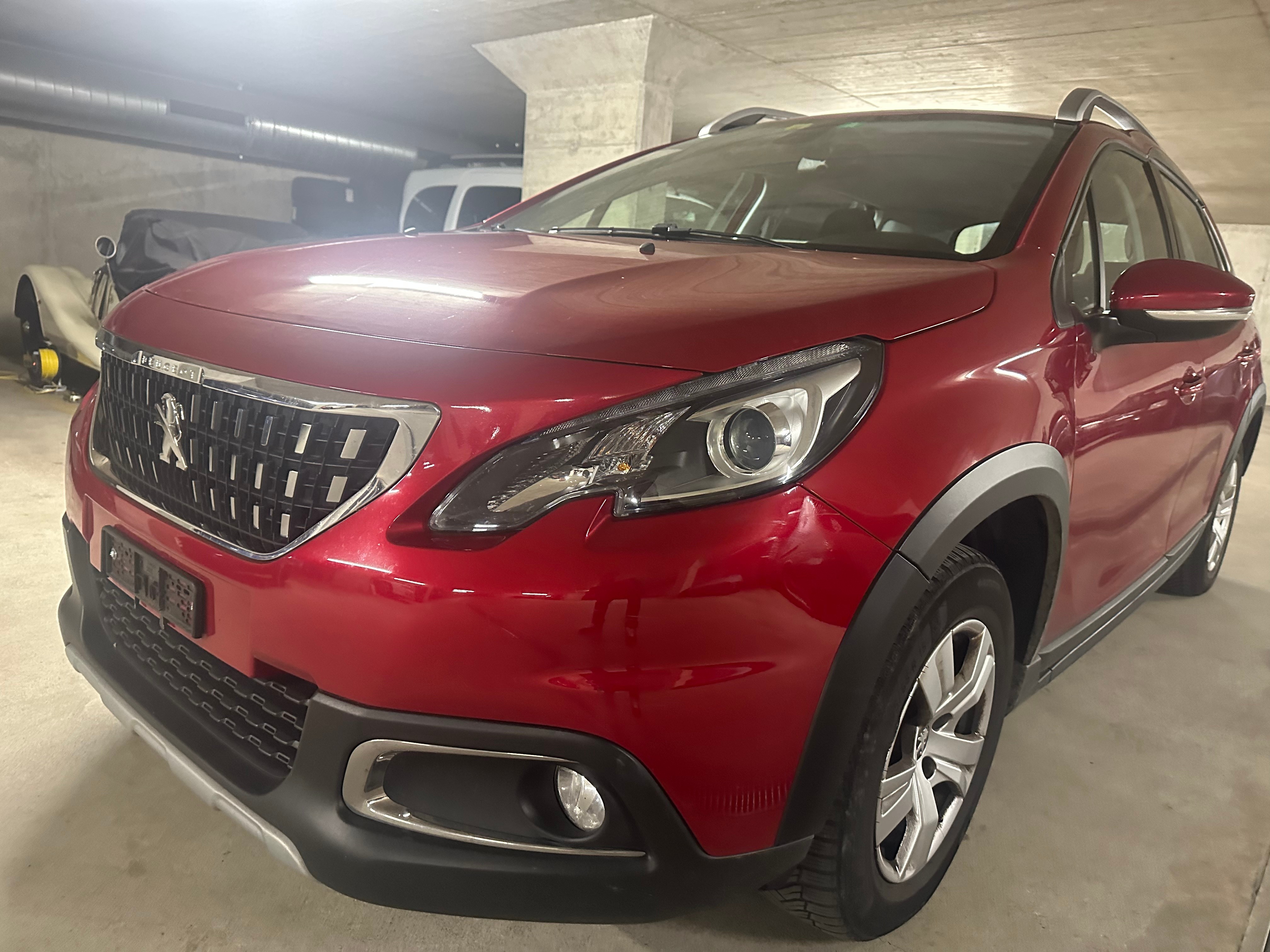 PEUGEOT 2008 1.2 PureTech Allure EAT6