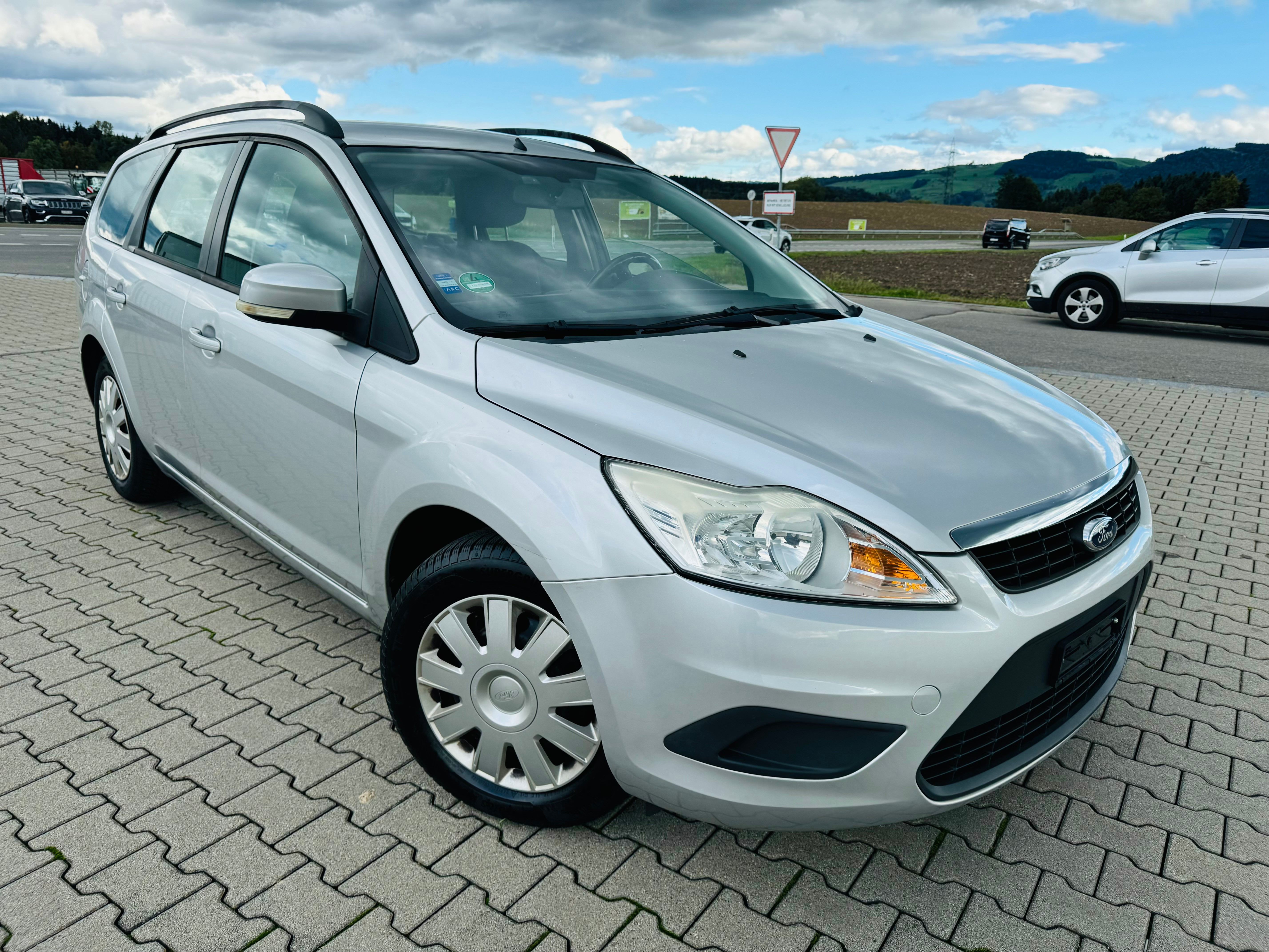 FORD Focus 1.6i VCT Carving