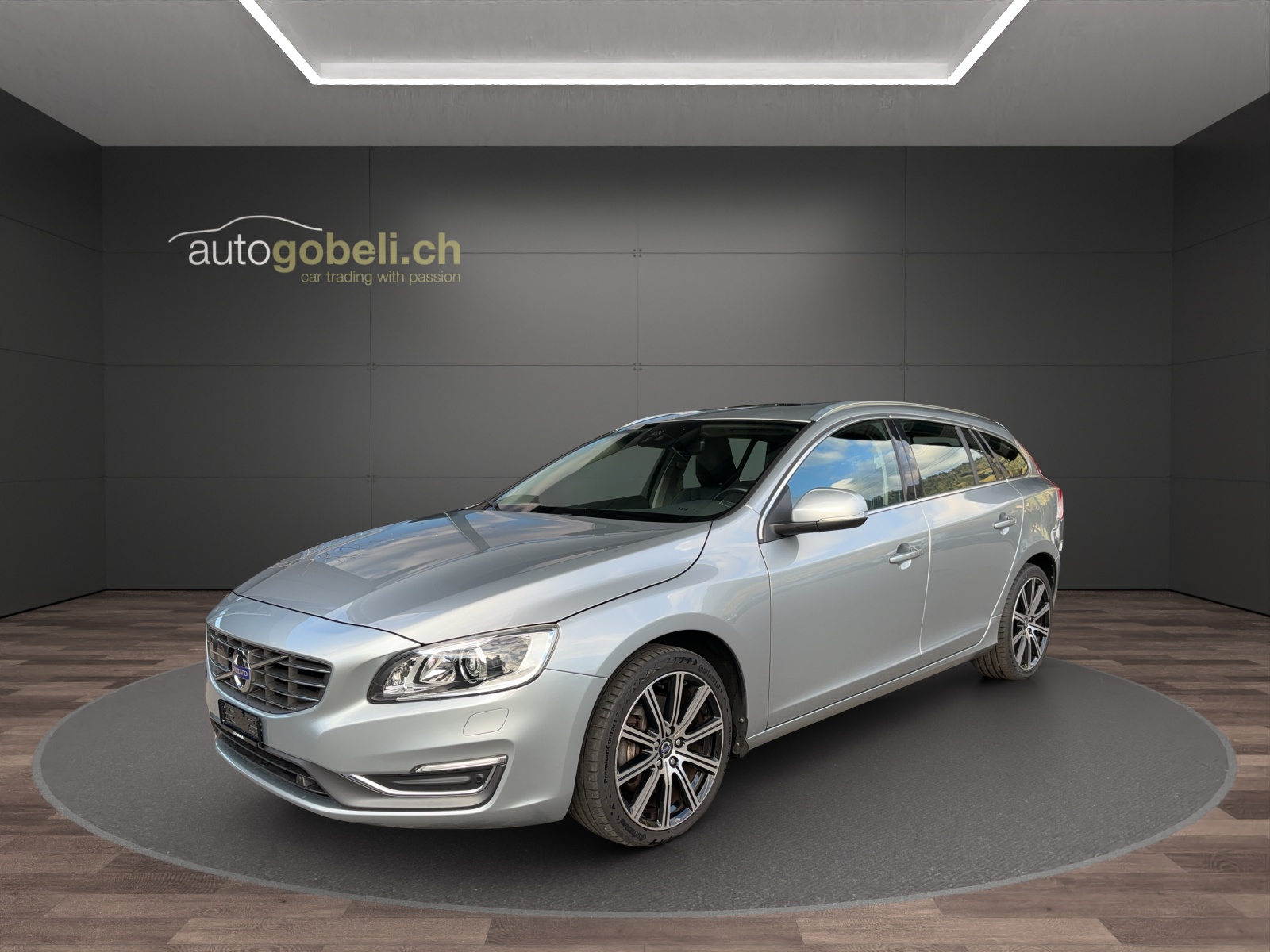 VOLVO V60 D5 AWD Summum Geartronic