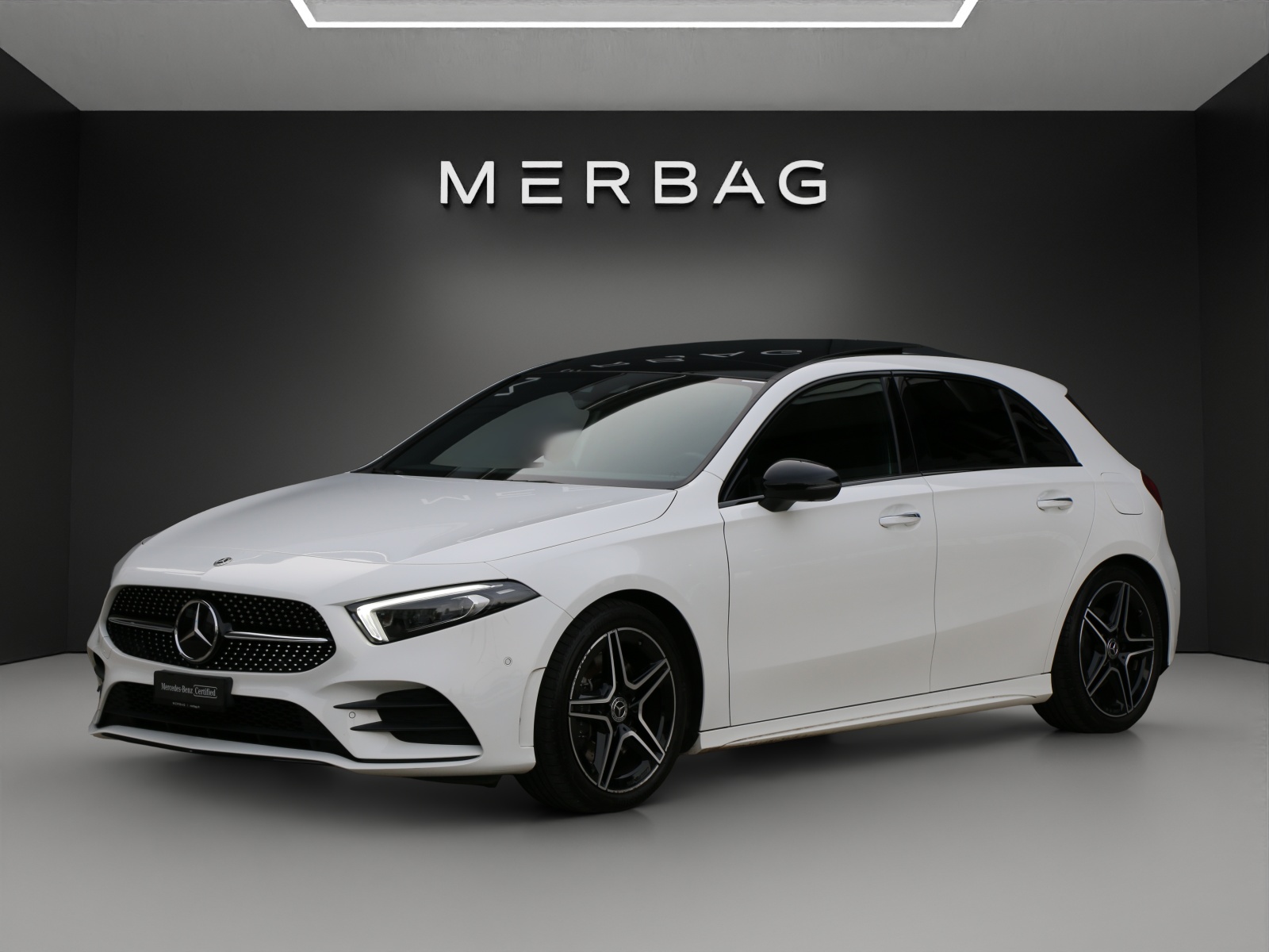 MERCEDES-BENZ A 250 AMG Line 4Matic