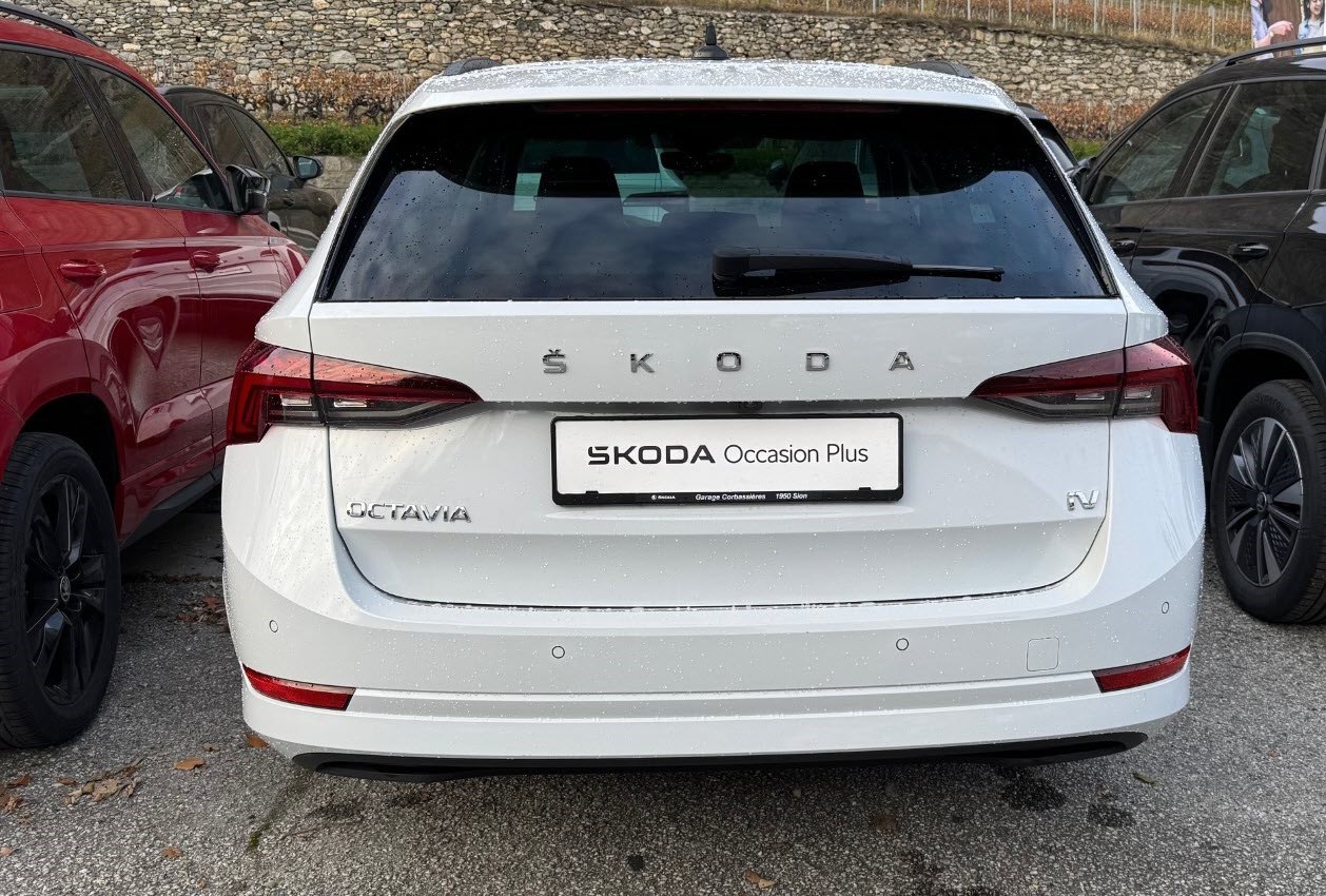 SKODA Octavia Combi 1.4 TSI PHEV DSG Style