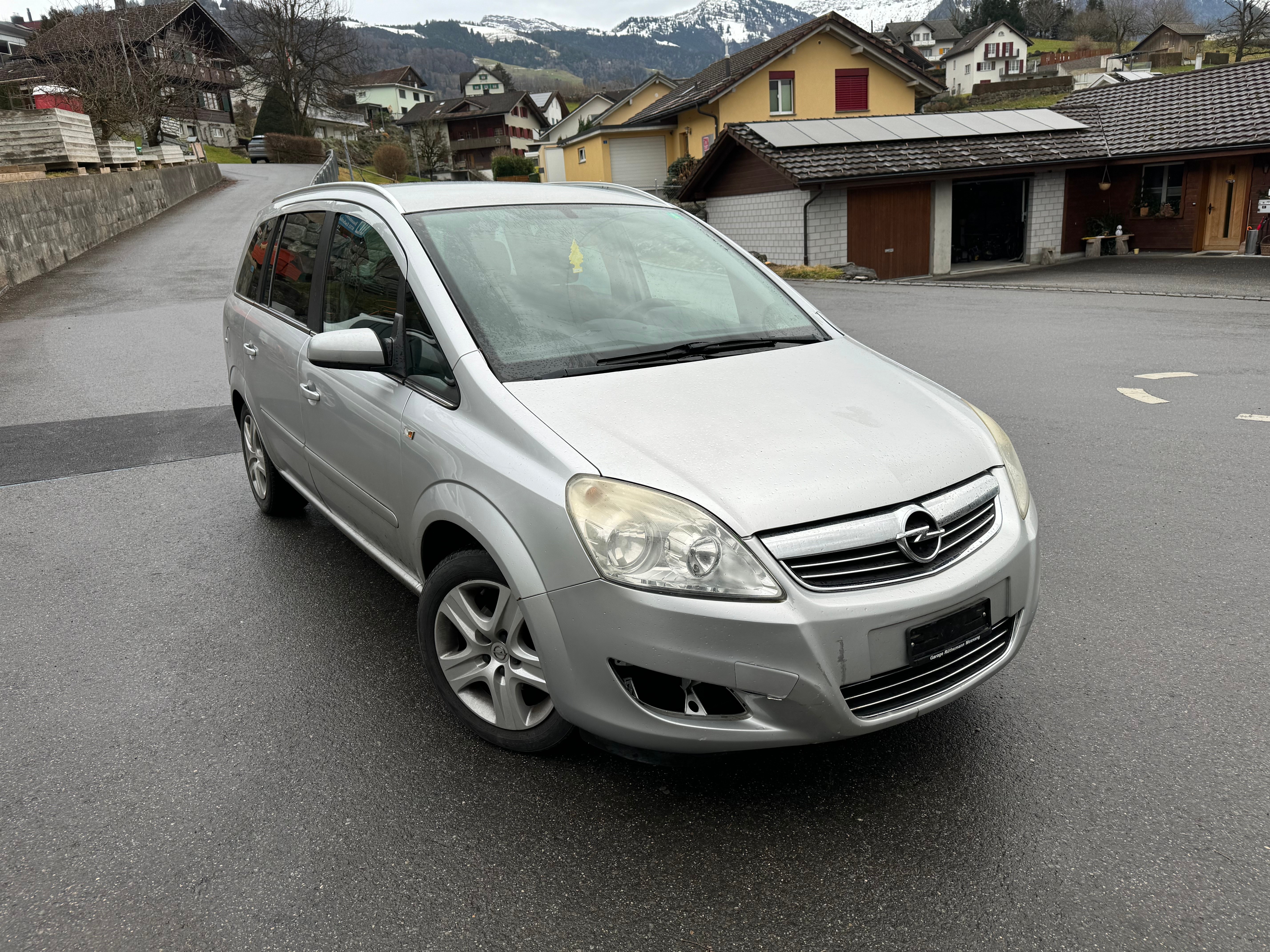 OPEL Zafira 1.8i 16V Enjoy