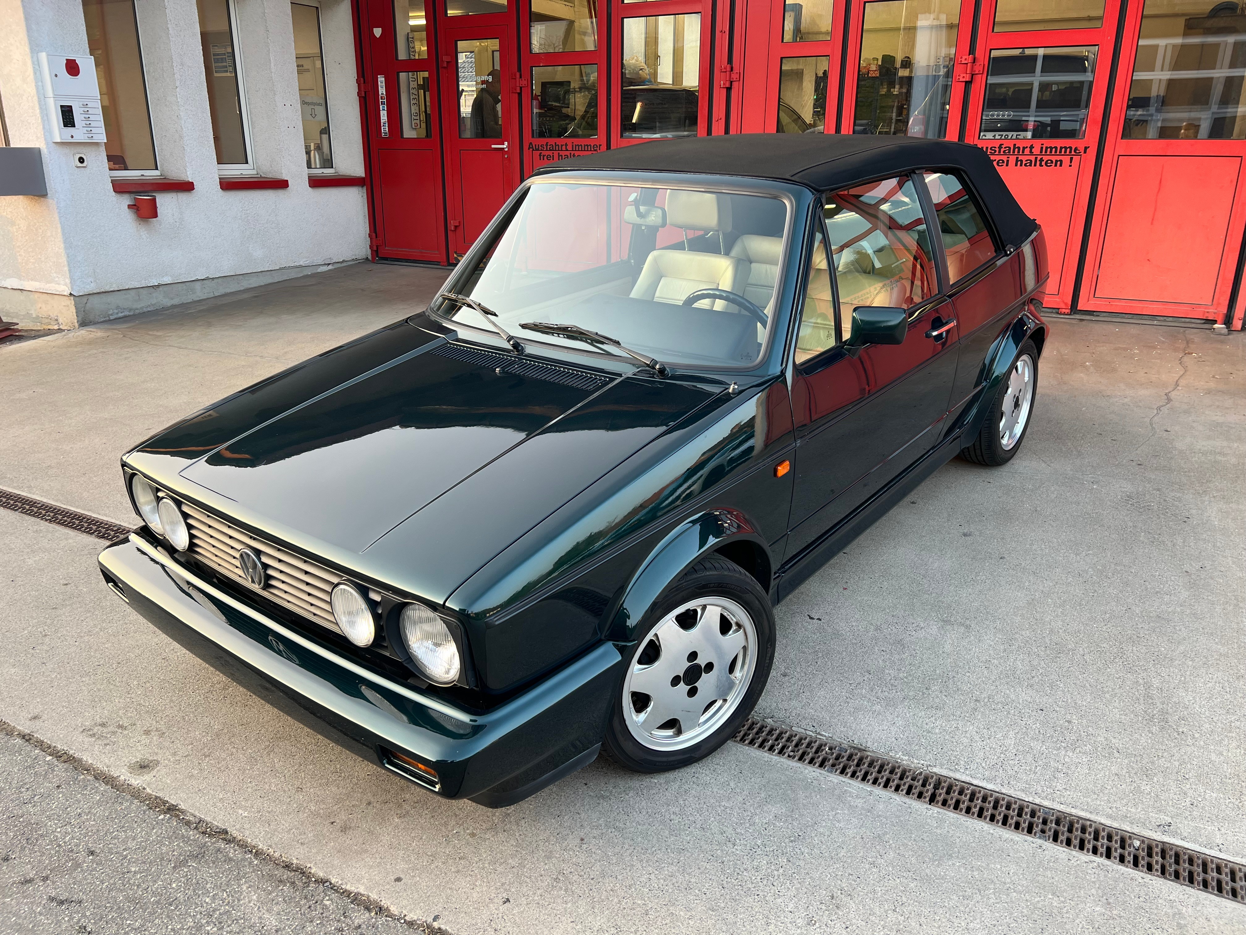 VW Golf Cabriolet 1800 Classic-Line Leder