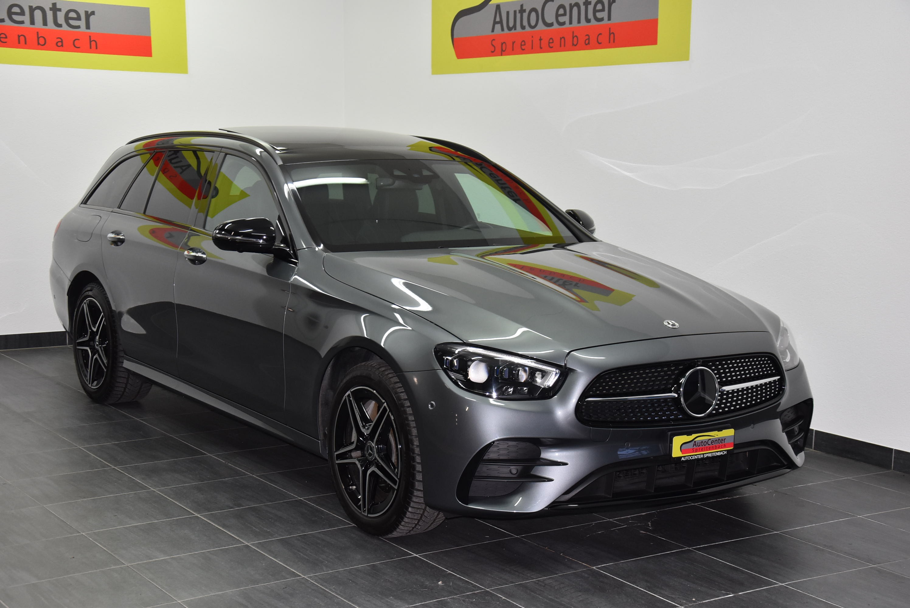 MERCEDES-BENZ E 300 de T 4Matic AMG Line 9G-Tronic