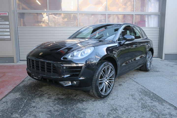 PORSCHE Macan S PDK