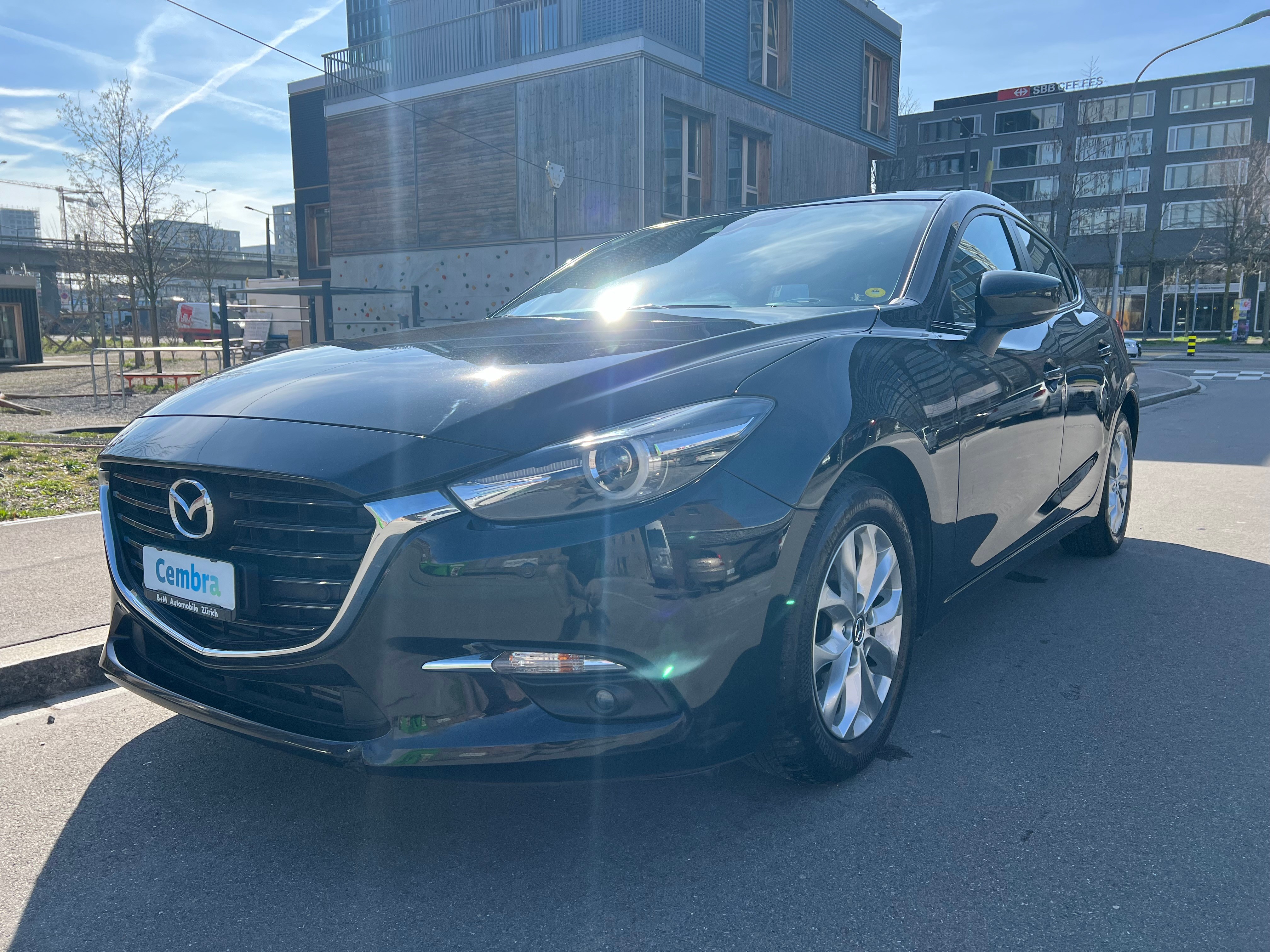 MAZDA 3 SKYACTIV-D 150 Revolution