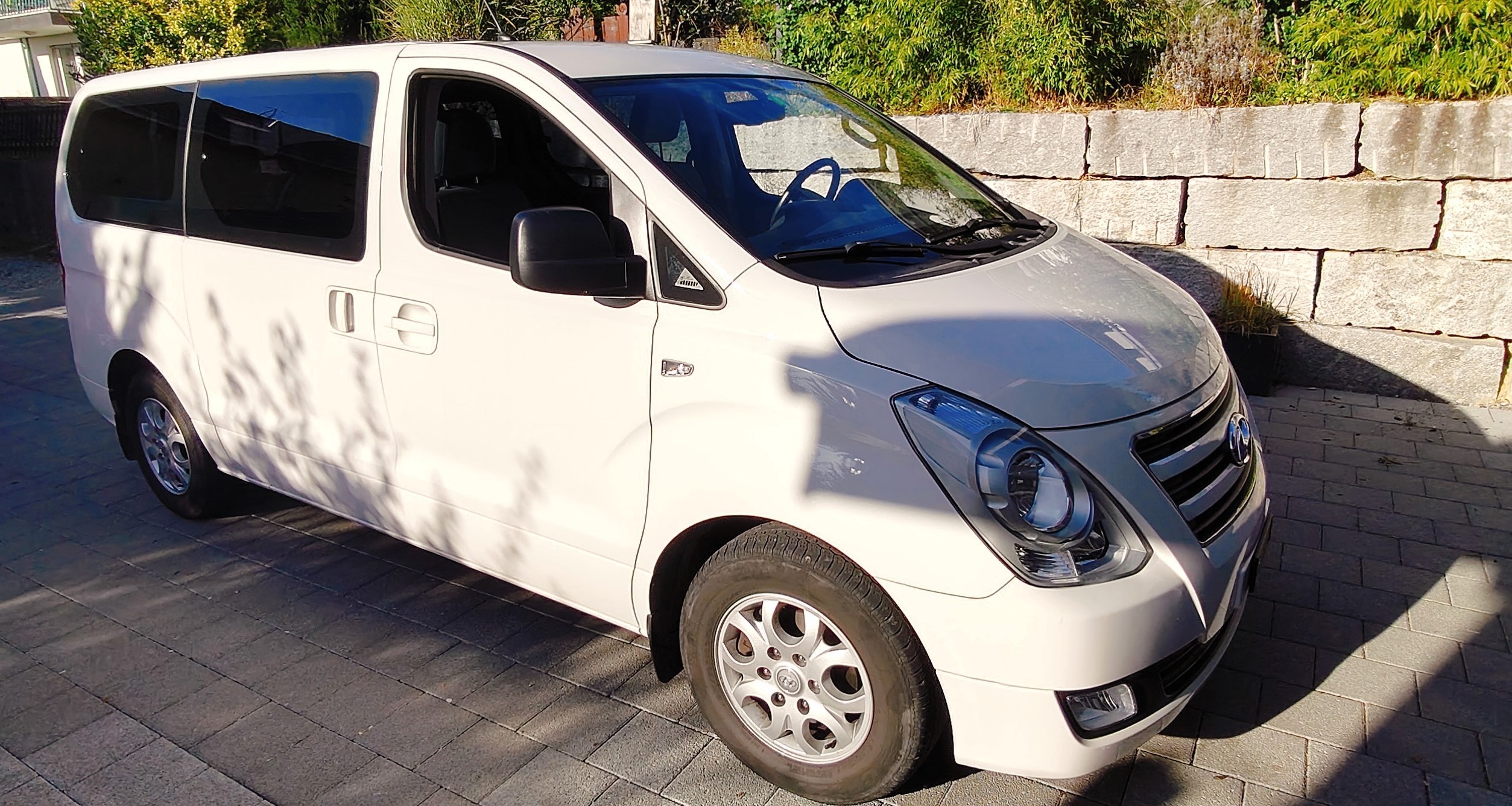 HYUNDAI H-1 People 2.5CRDi Vertex