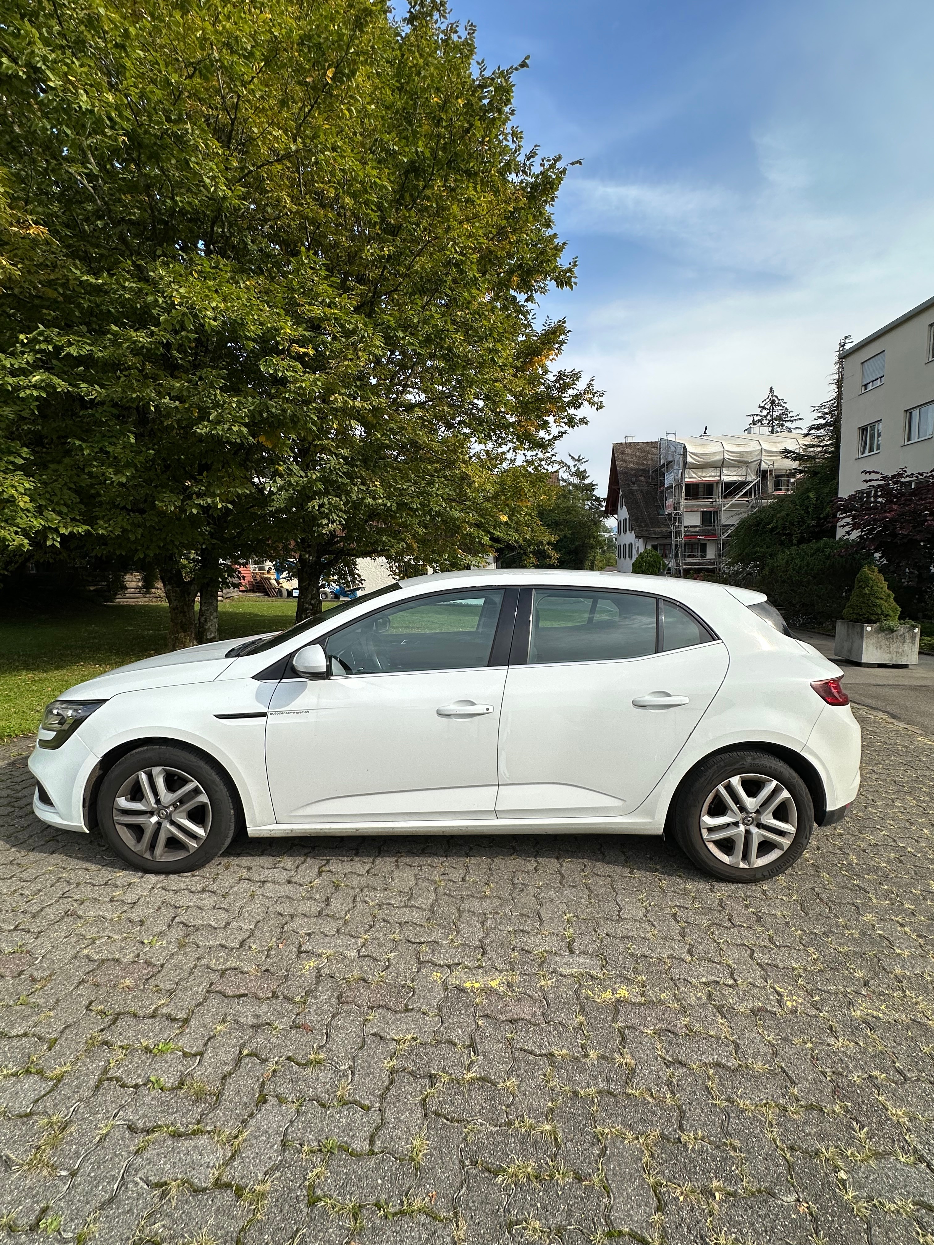 RENAULT Mégane 1.5 dCi Zen EDC