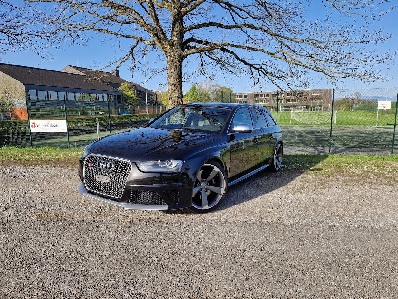 AUDI RS4