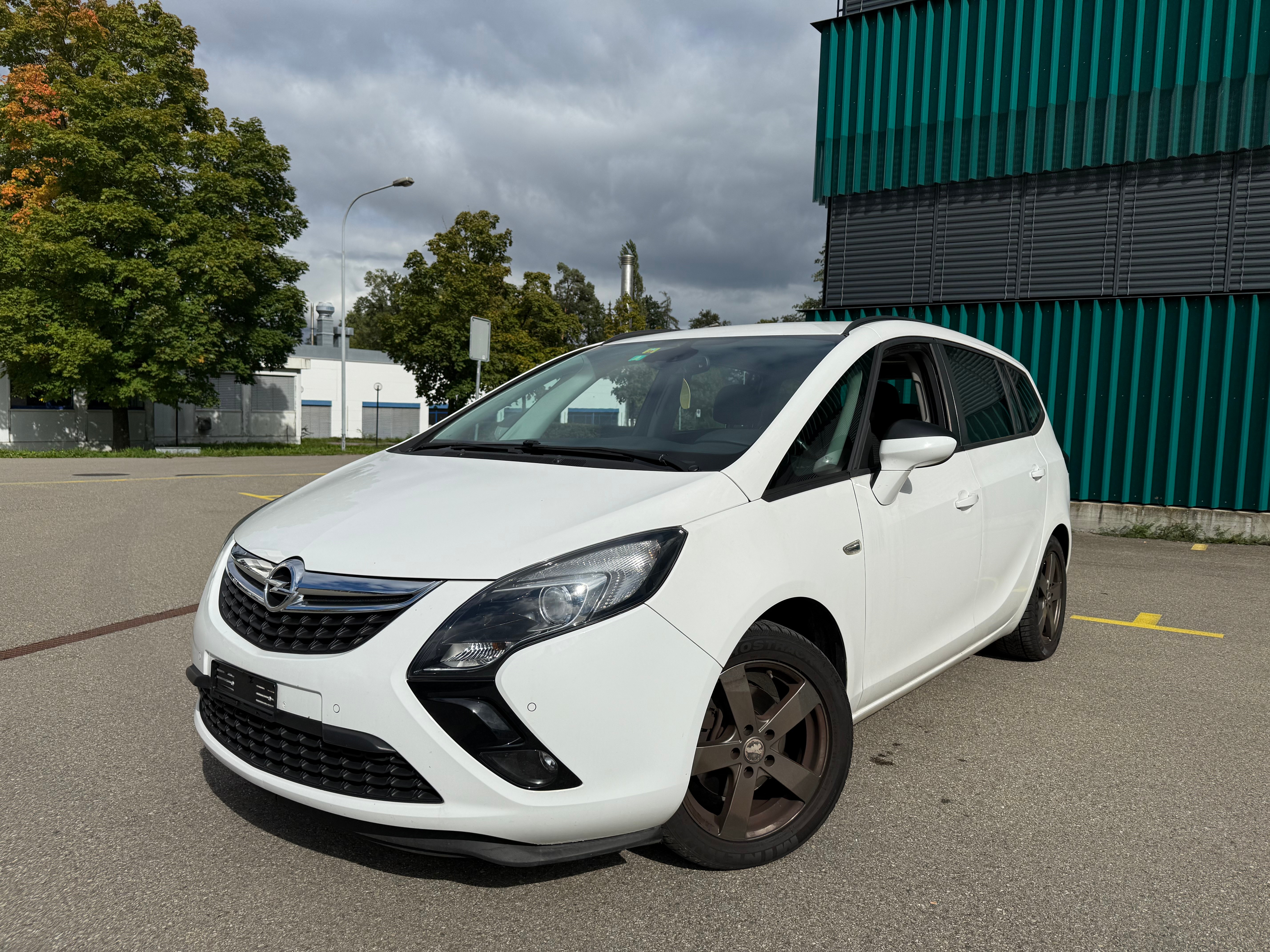 OPEL Zafira Tourer 1.4i 16V Turbo Sport Automatic