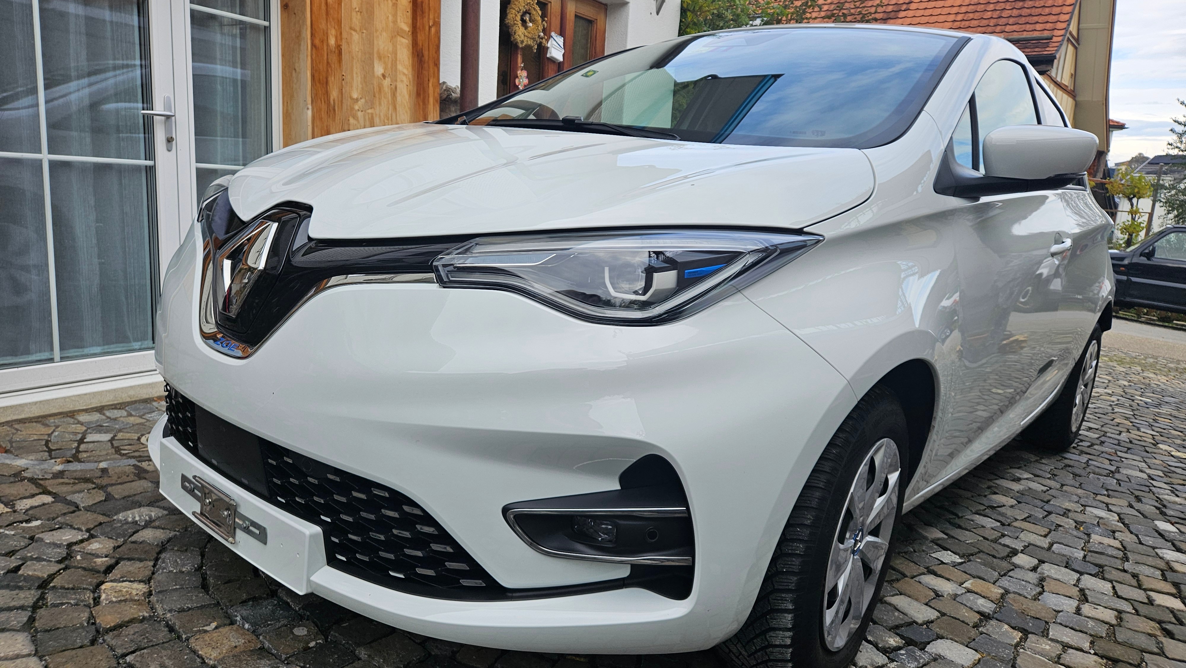 RENAULT ZOE