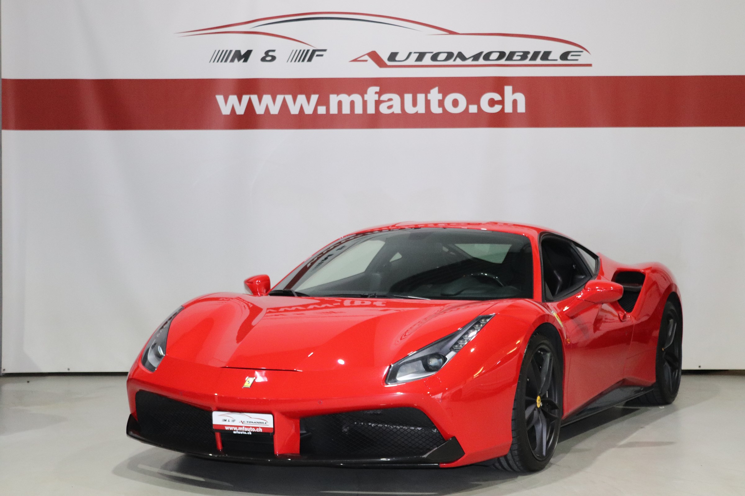 FERRARI 488 GTB 3.9 Turbo *CH-FAHRZEUG*