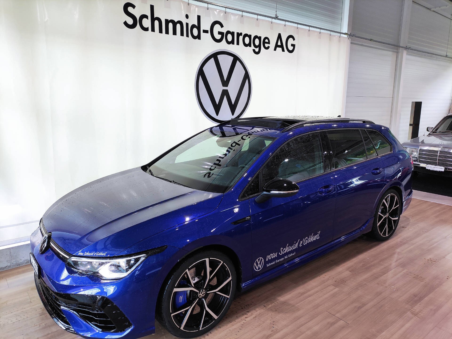 VW Golf VIII Variant 2.0 TSI R DSG 4motion 