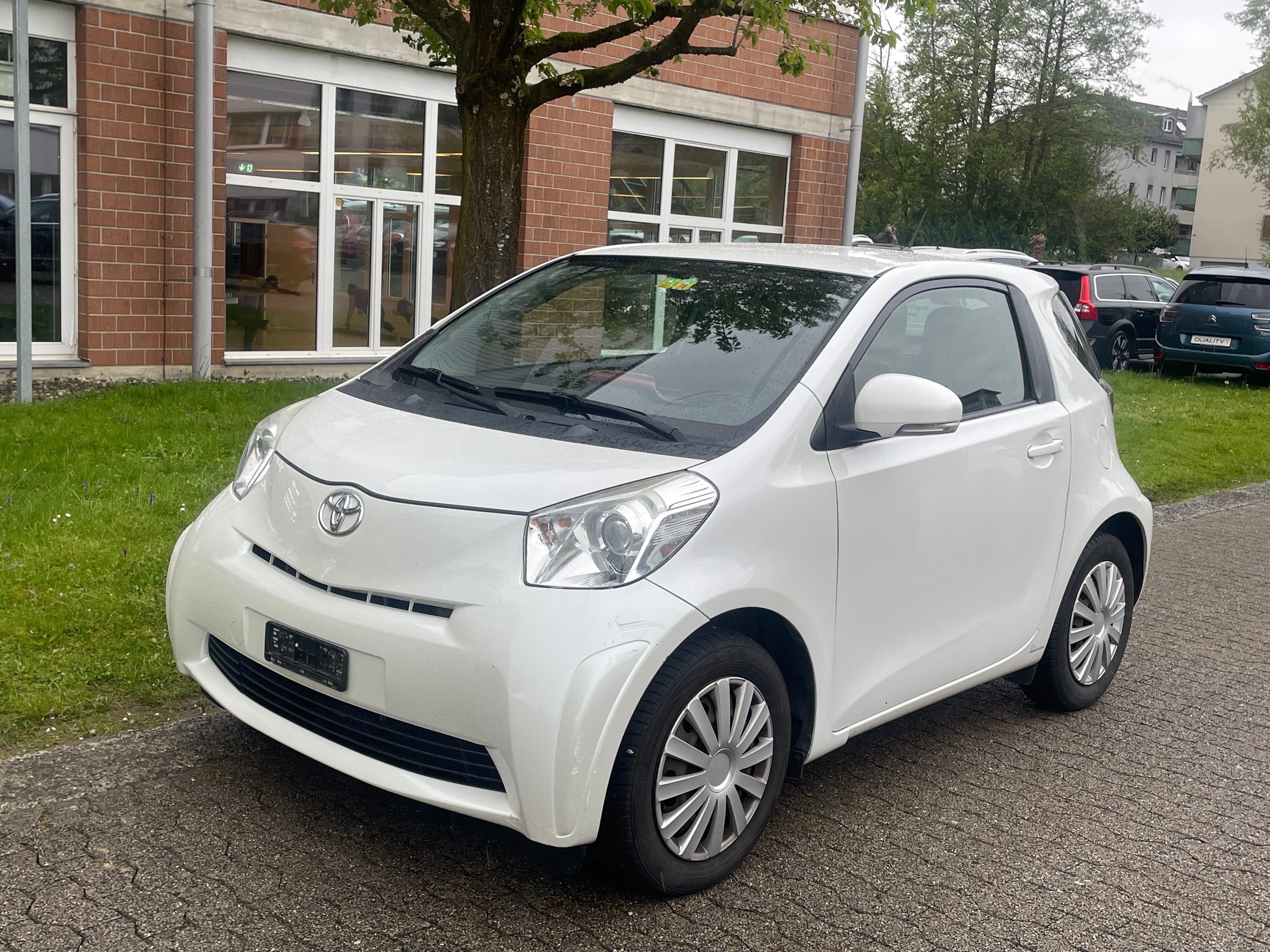 TOYOTA iQ 1.0 VVT-i Linea Luna Multidrive