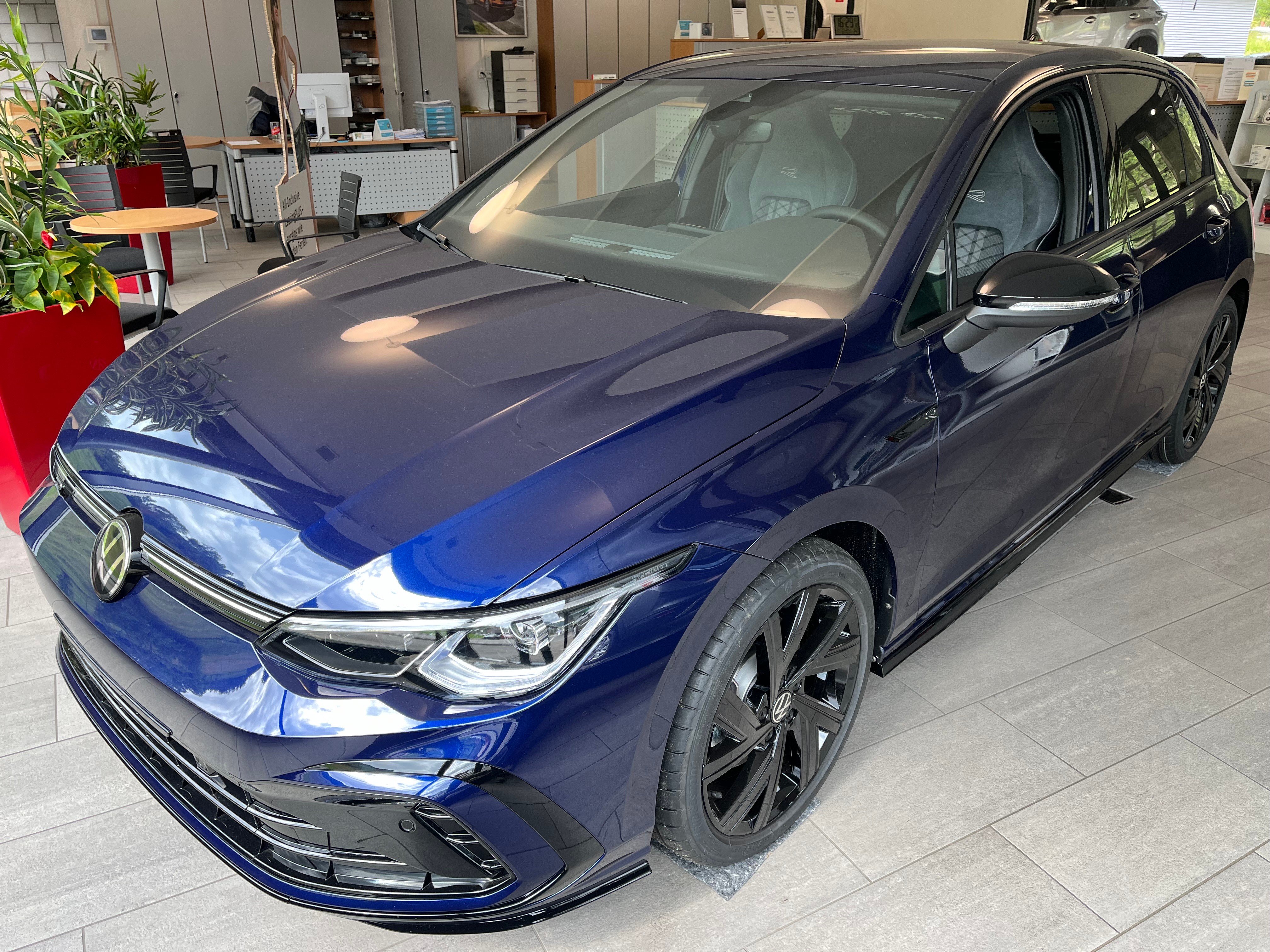 VW Golf 2.0 TSI R-Line DSG 4 Motion