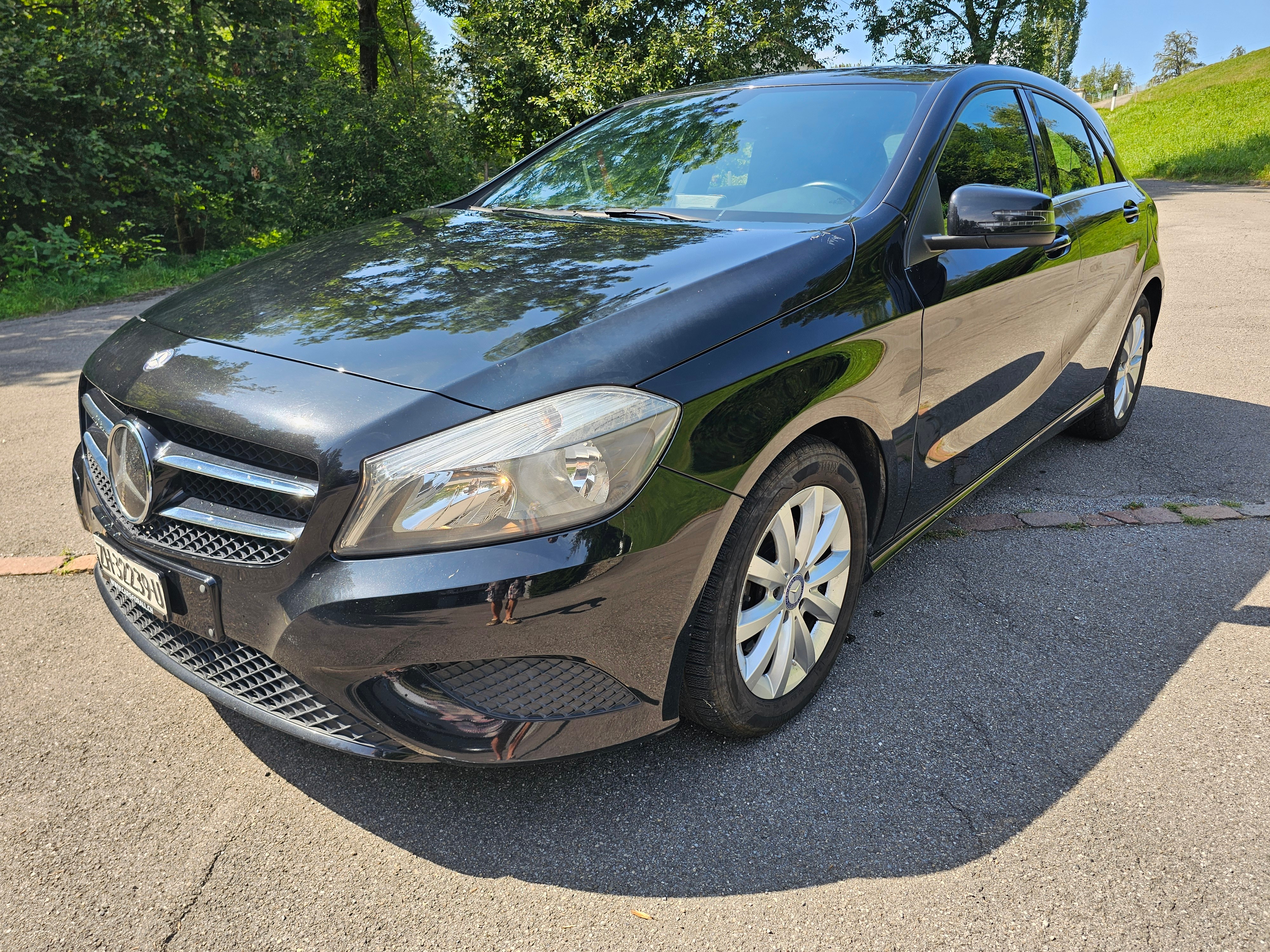 MERCEDES-BENZ A 180 Style 7G-DCT