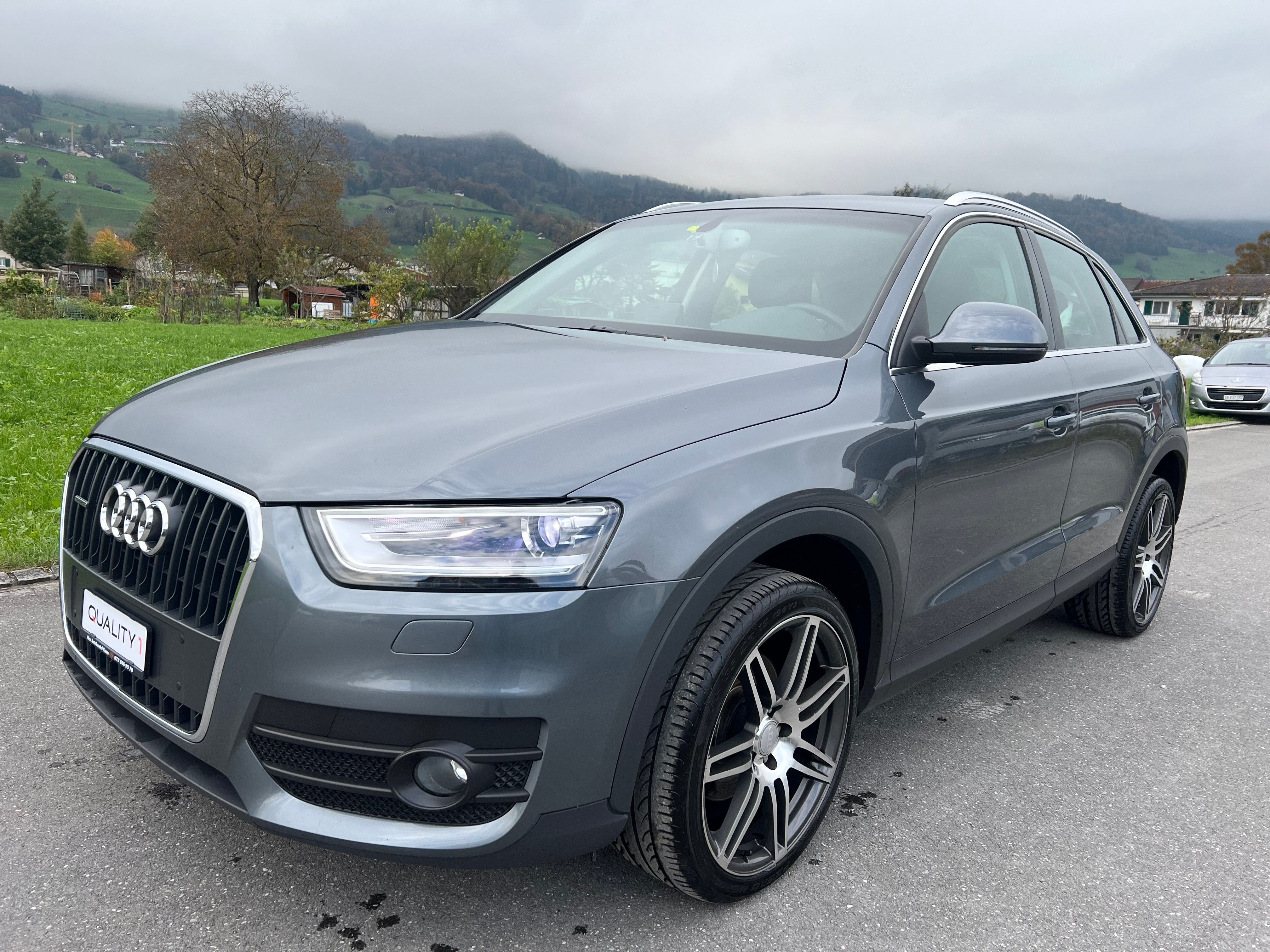 AUDI Q3 2.0 TFSI quattro S-tronic