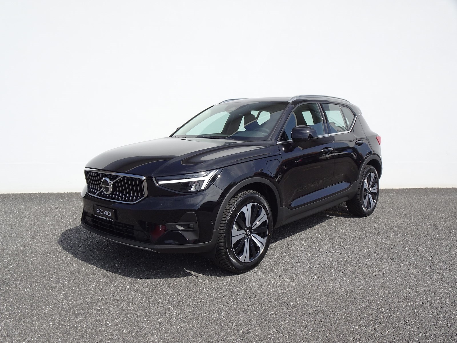 VOLVO XC40 1.5 T4 PiH Ultimate Bright