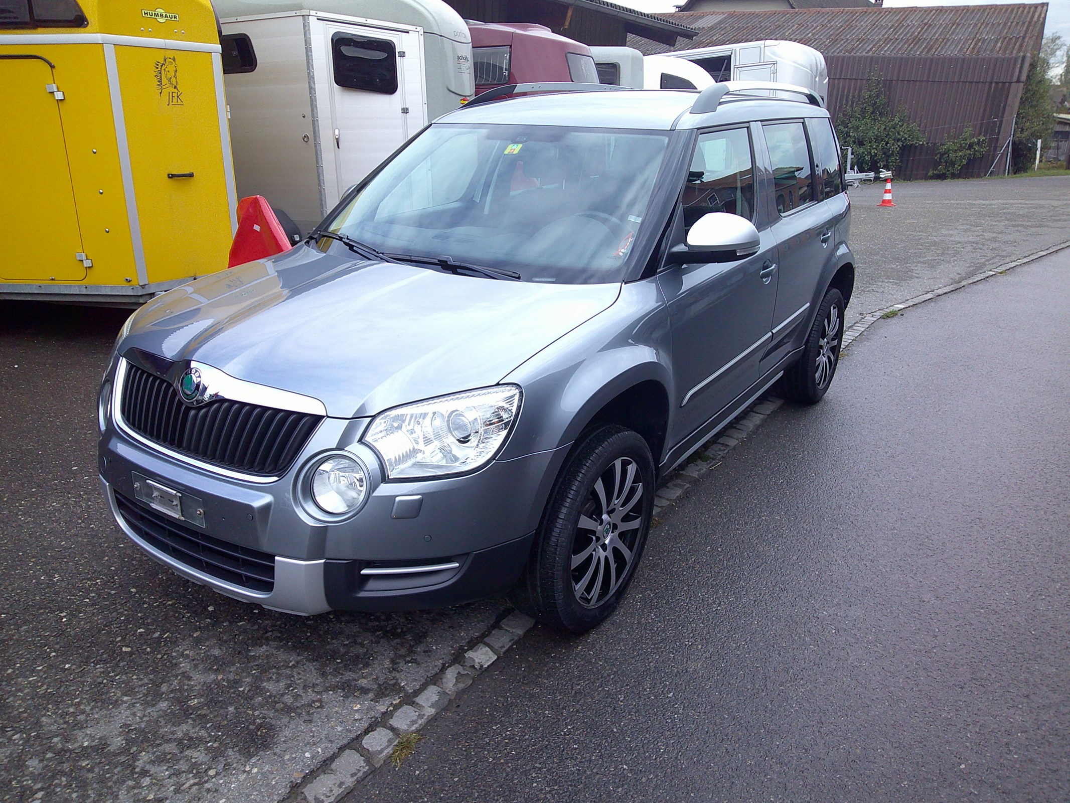 SKODA Yeti 2.0 TDI Elegance 4x4 DSG