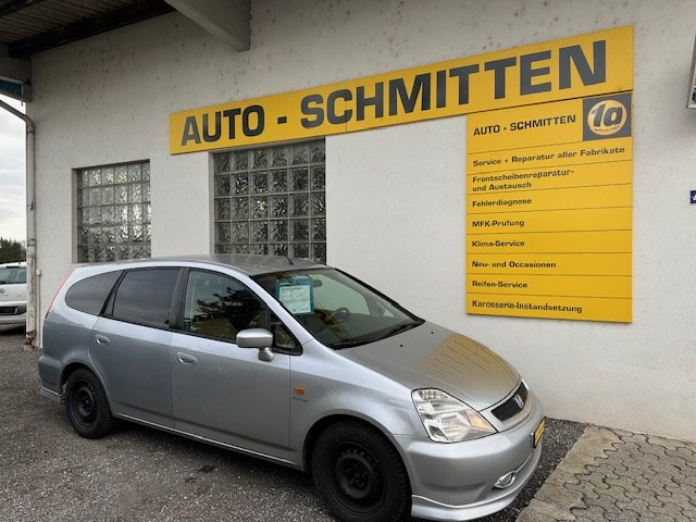 HONDA Stream 2.0i ES (Sport)