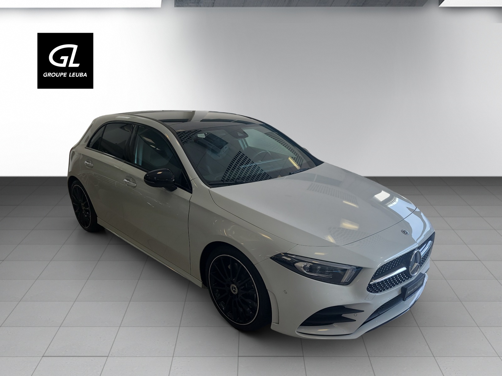 MERCEDES-BENZ A 250 AMG Line 4Matic