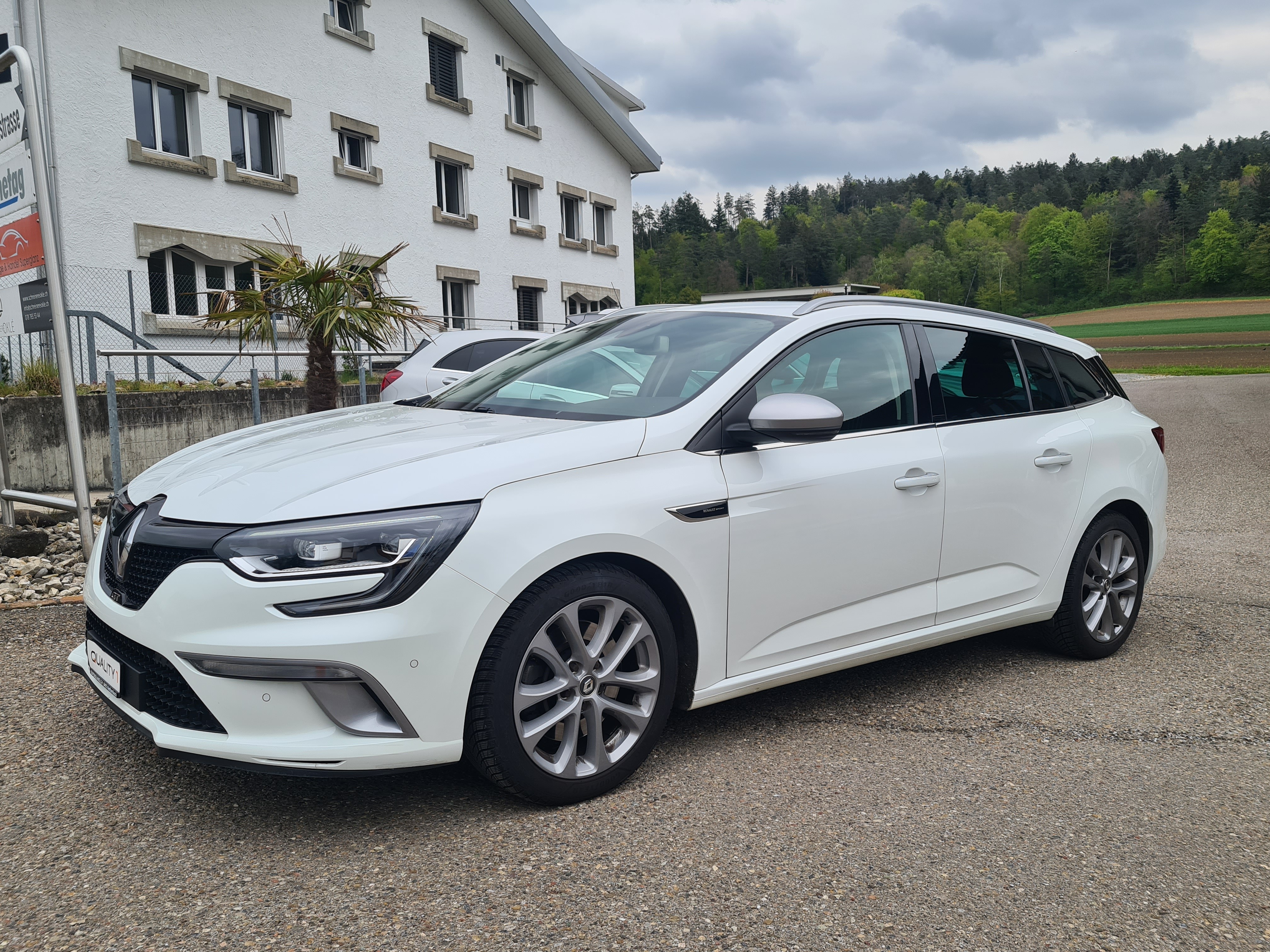 RENAULT Mégane Grandtour 1.6 16V Turbo GT EDC