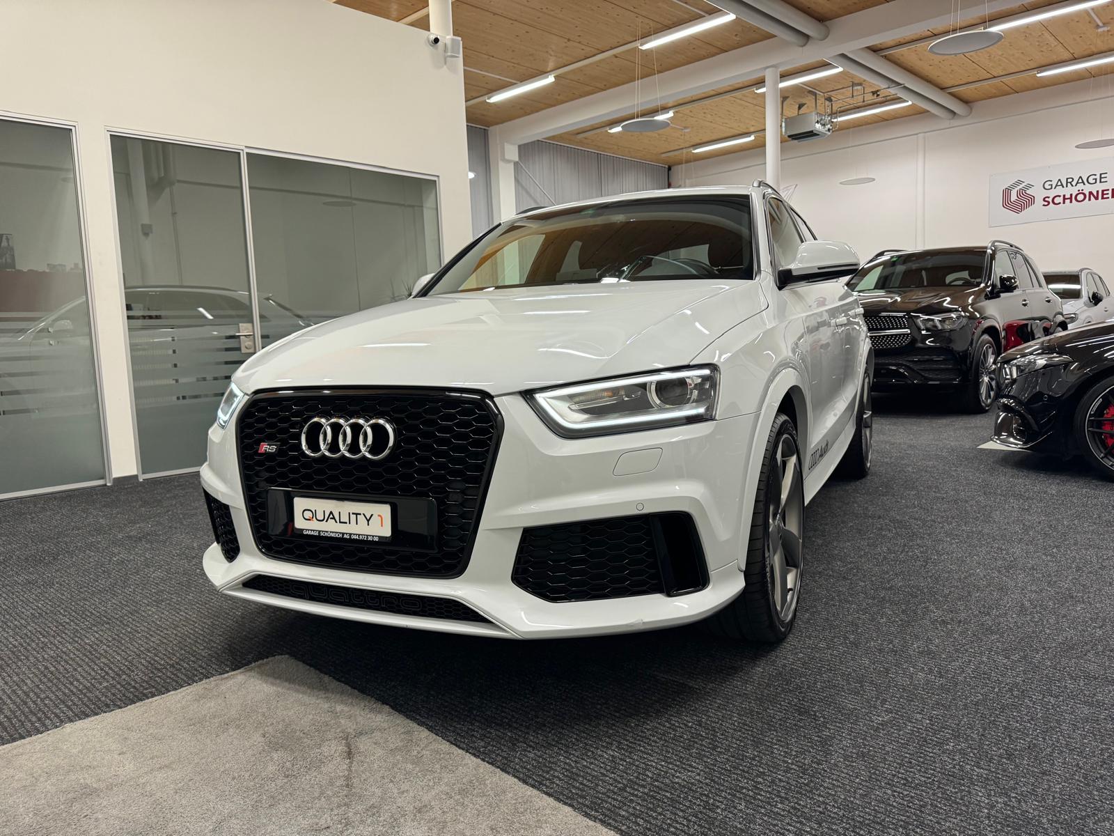 AUDI RS Q3 2.5 TFSI quattro S-tronic