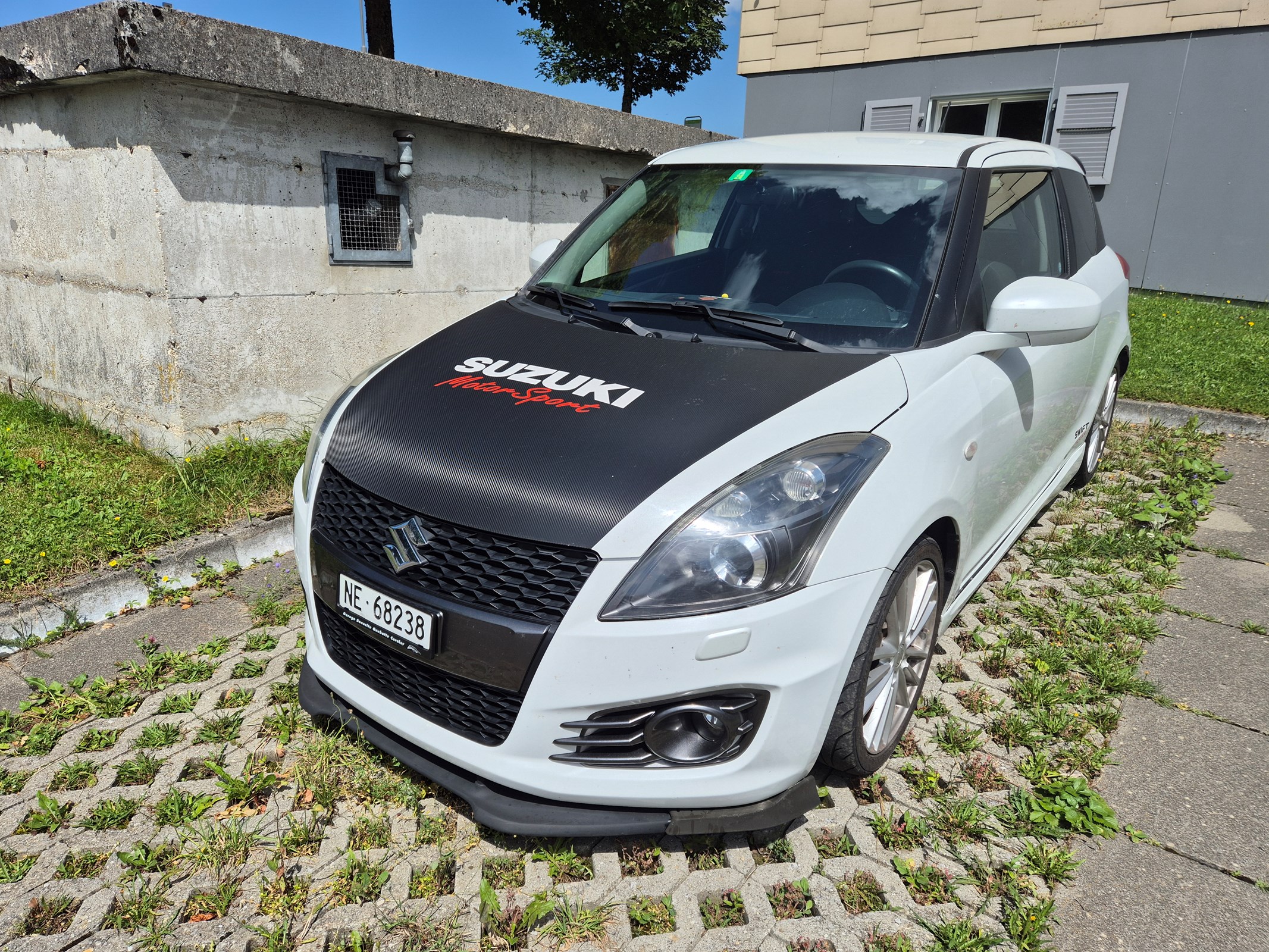 SUZUKI Swift 1.6i 16V Sport