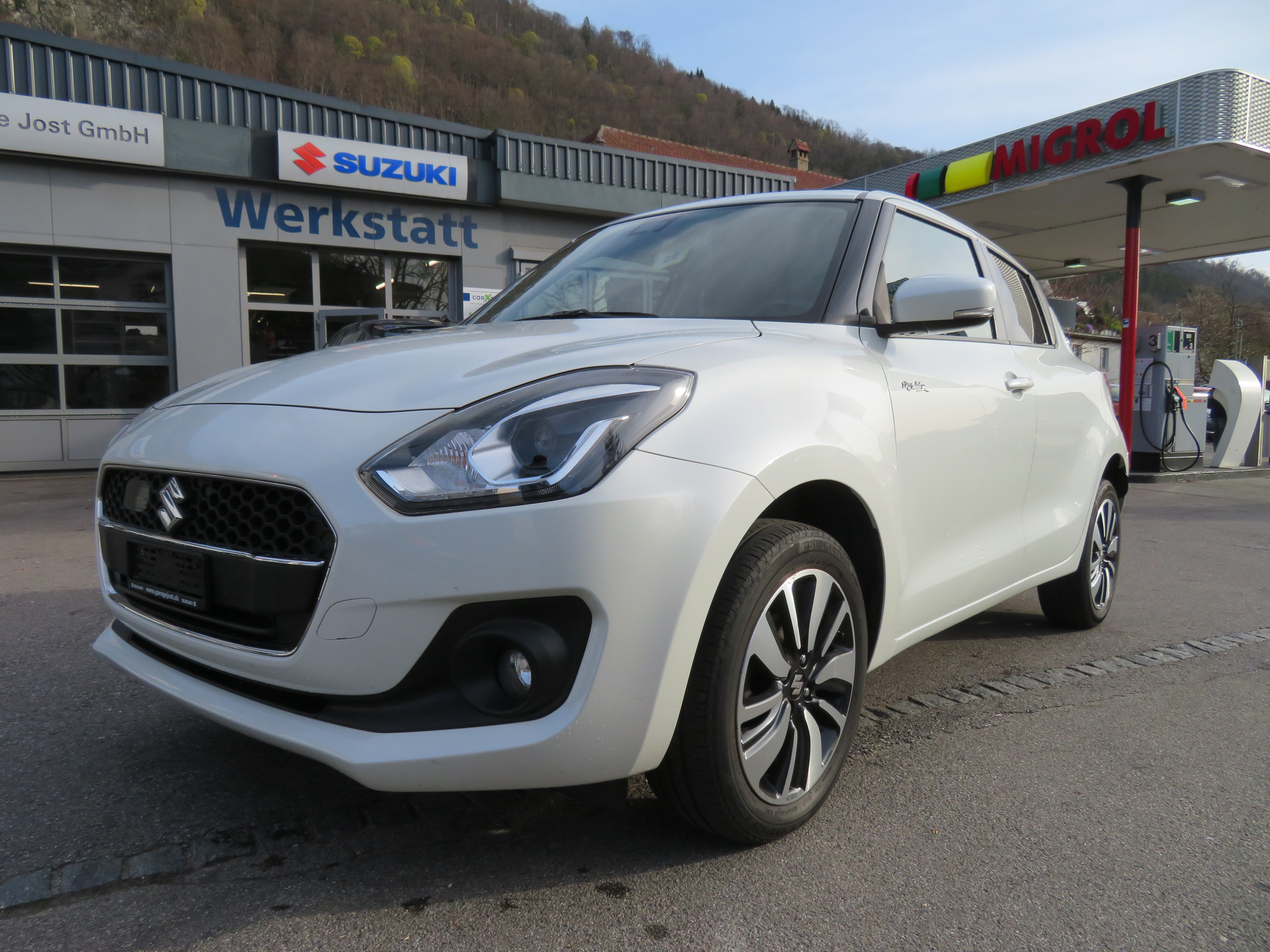 SUZUKI Swift 1.2i 16V SHVS Piz Sulai Top Hybrid Allgri4x4