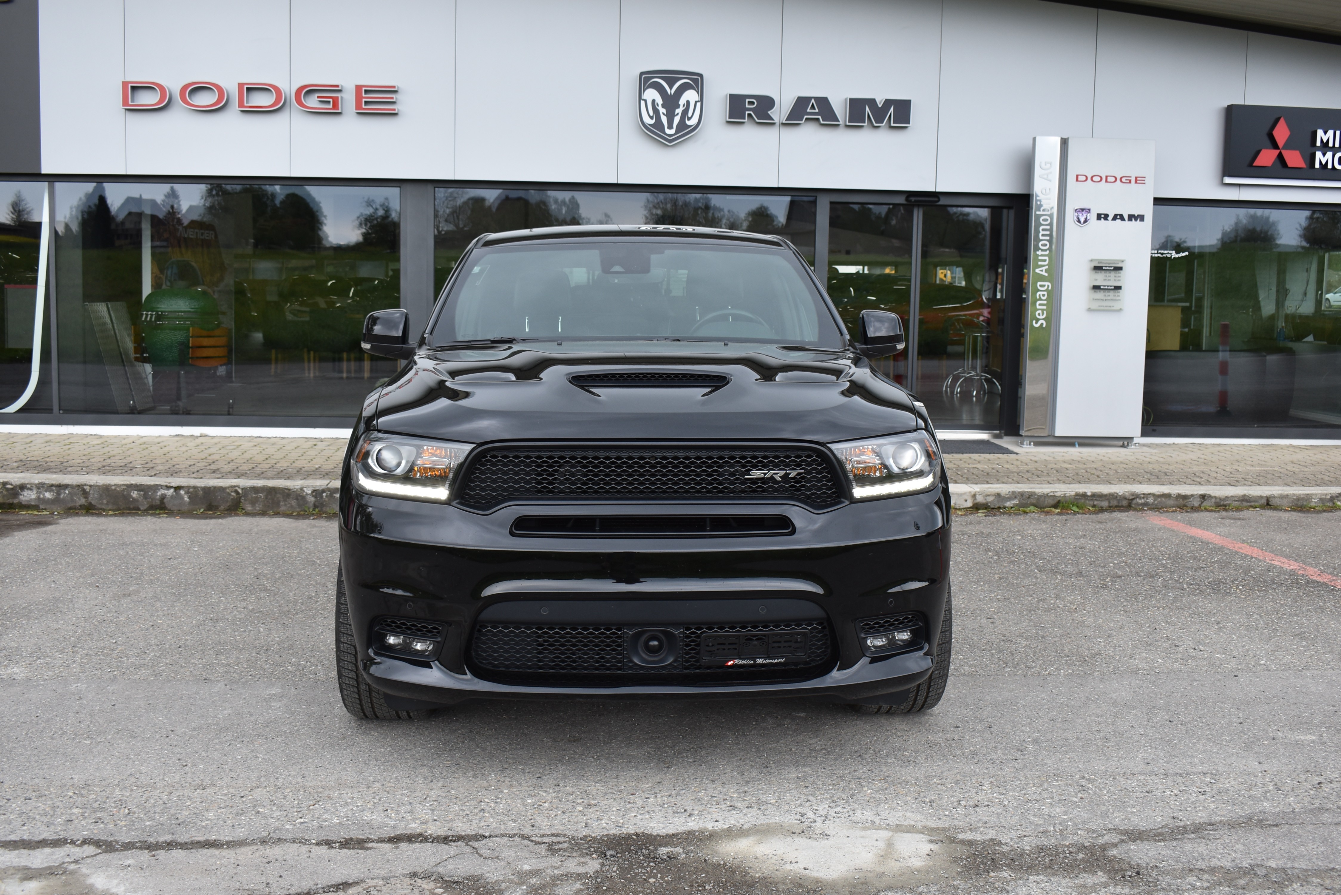 DODGE SRT