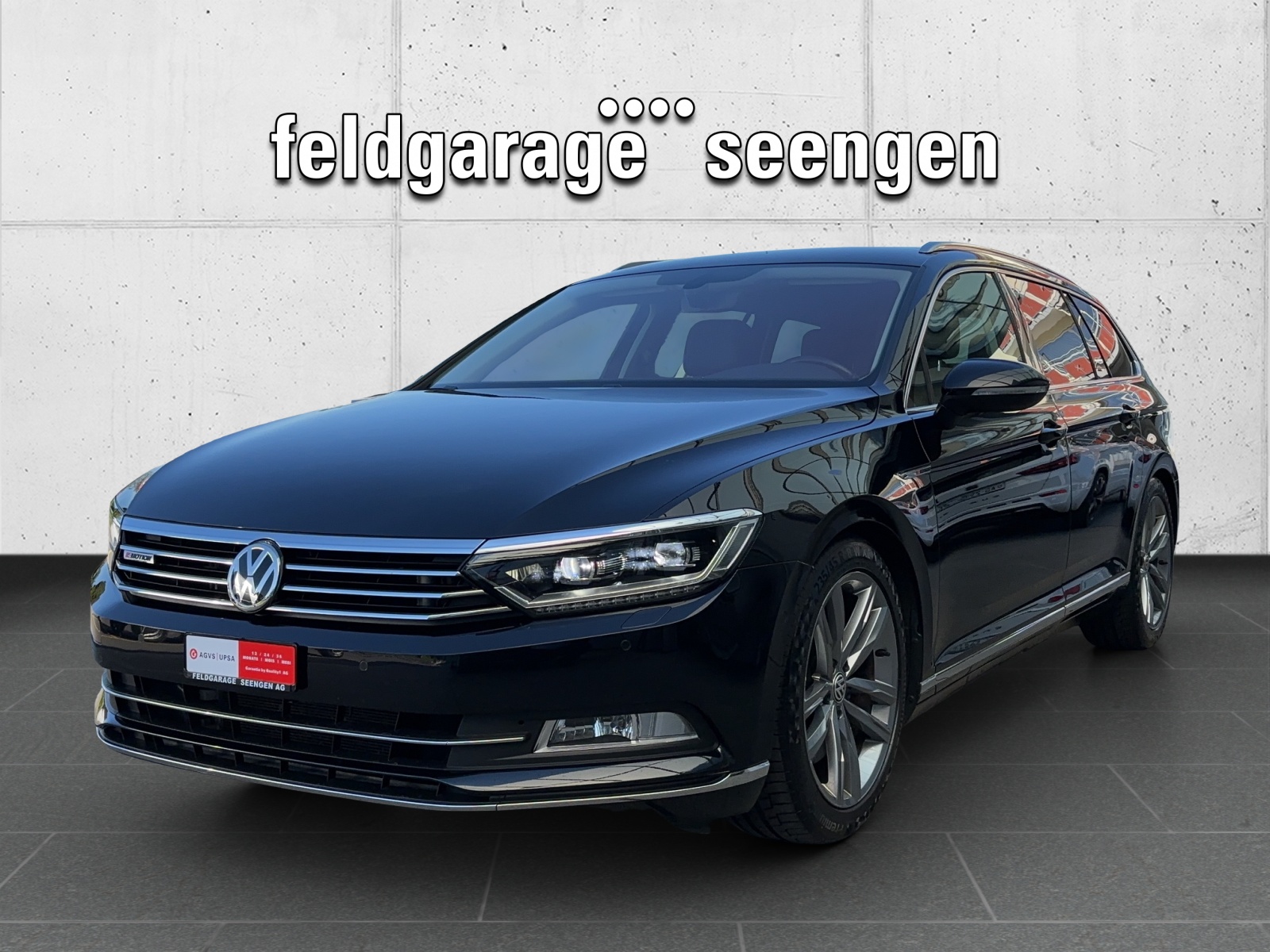 VW Passat Variant 2.0 TSI BMT R-Line Highline 4Motion DSG mit Frontscheibenheizung