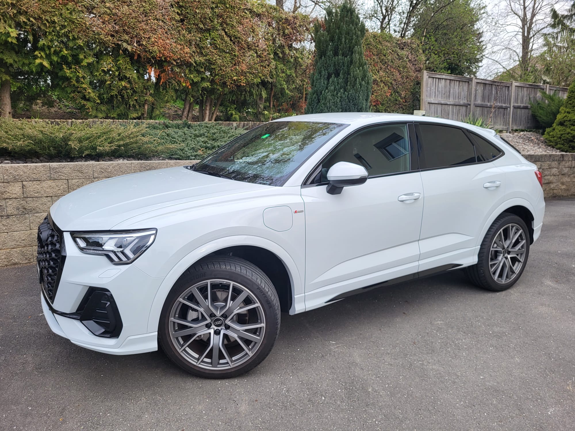 AUDI Q3 Sportback 45 TFSI e S line