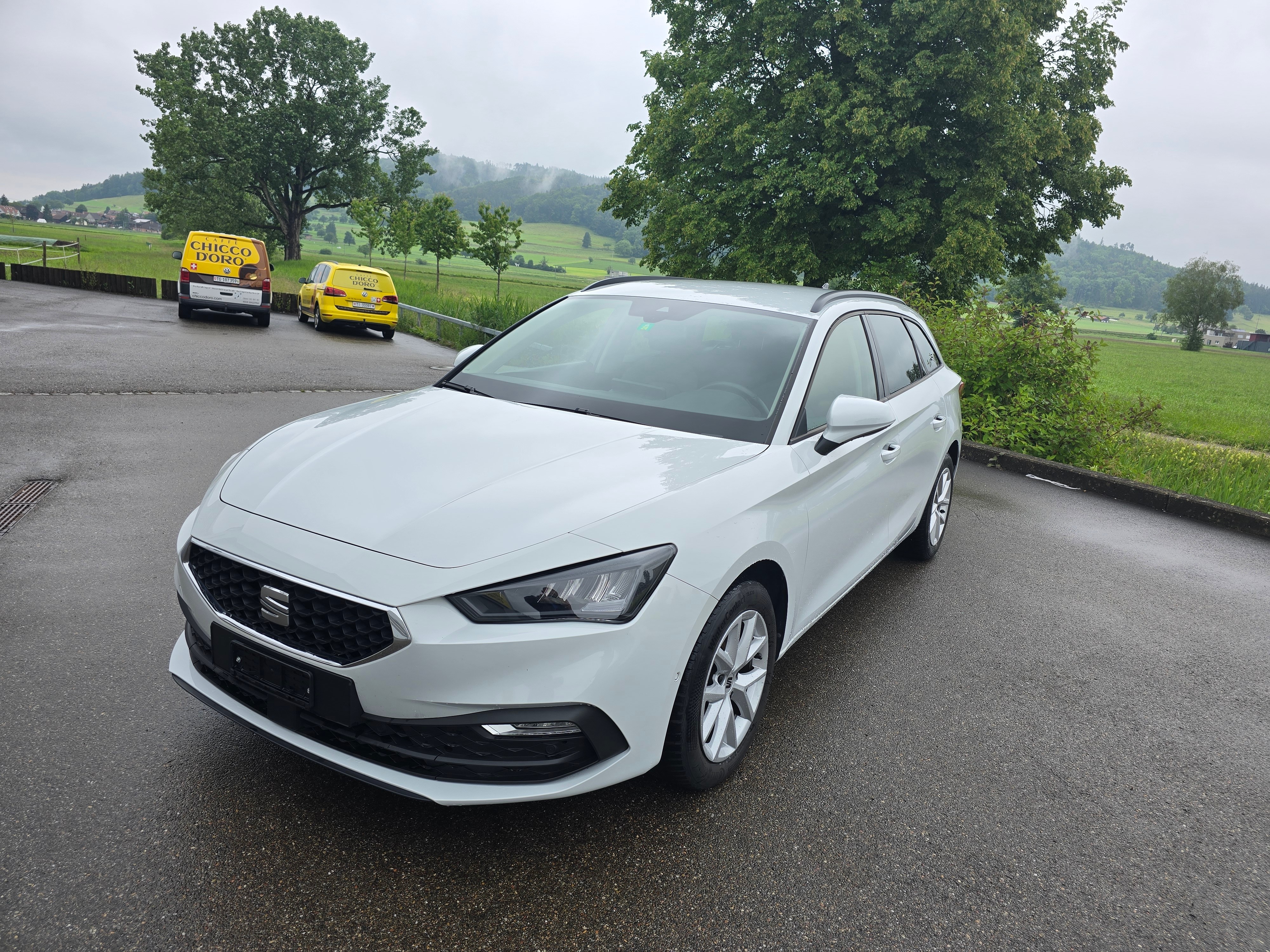 SEAT Leon ST 2.0 TDI EVO DSG Style*TOP-ZUSTAND AB:MFK UND SERVICE*DISTANZREGELUNG*SPURHALTERASSIST*8-FACH BEREIFT*SITZHEIZUNG*