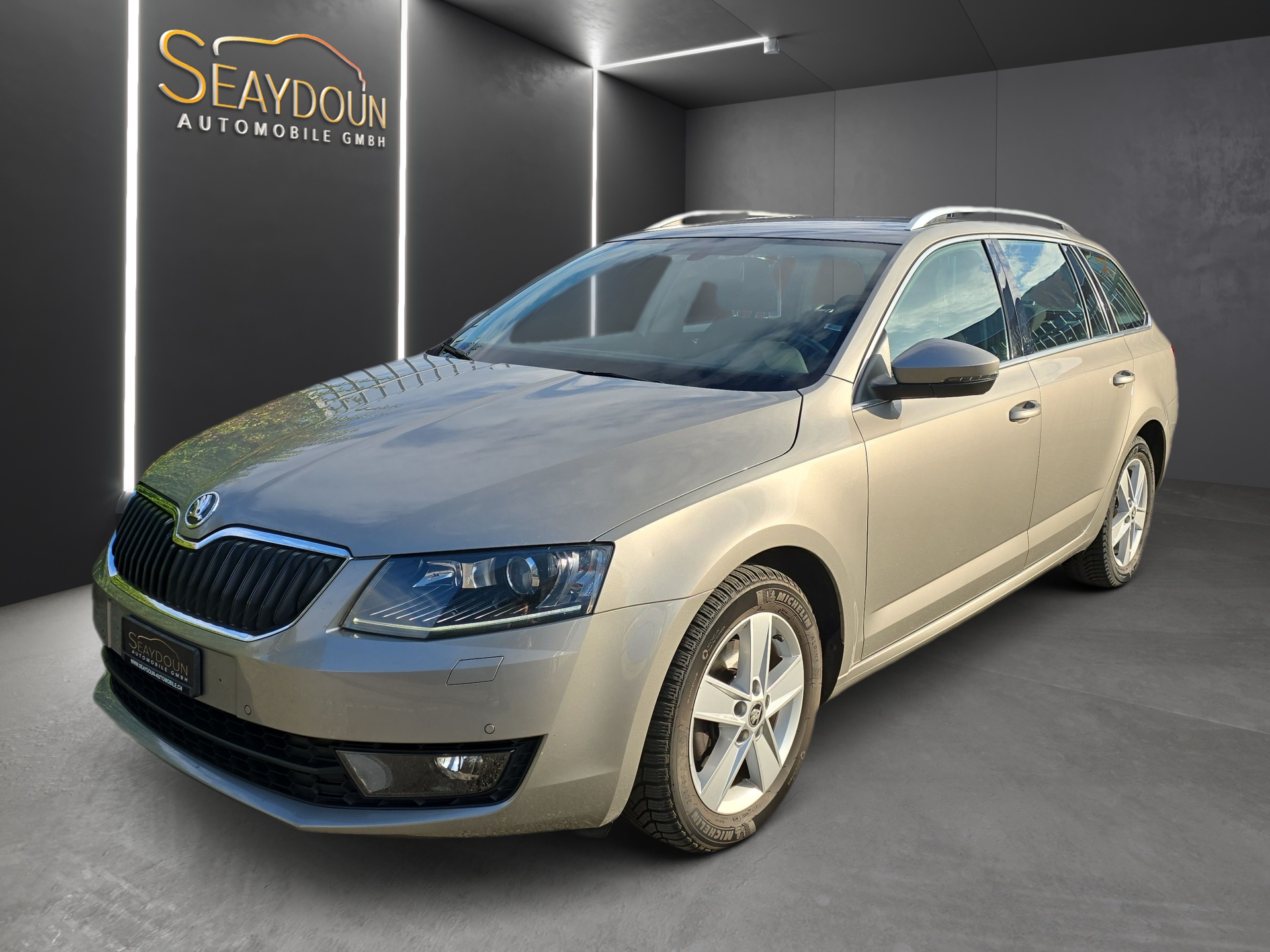 SKODA Octavia Combi 2.0 TDI Ambition DSG